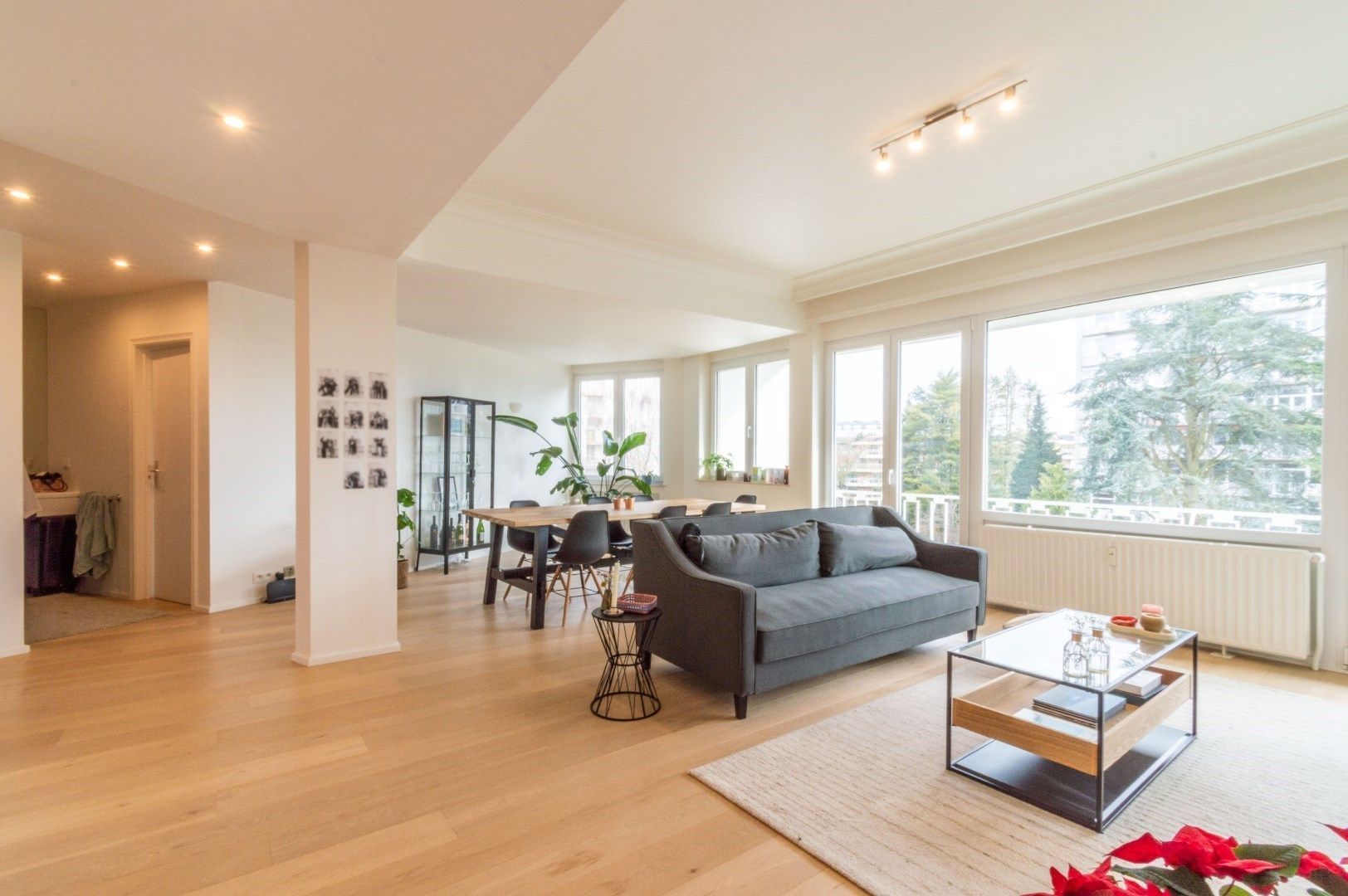 Gerenoveerd opbrengstgebouw - 6 appartementen + 5 garages! foto 8