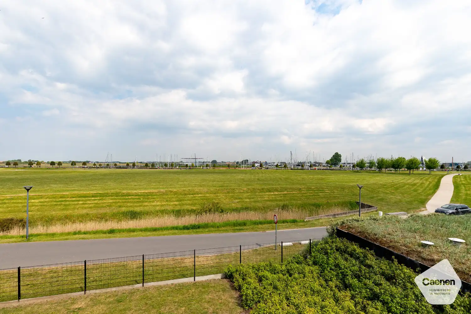 Ruim hoekappartement met 3 slaapkamers en fantastisch zicht op jachthaven foto 13