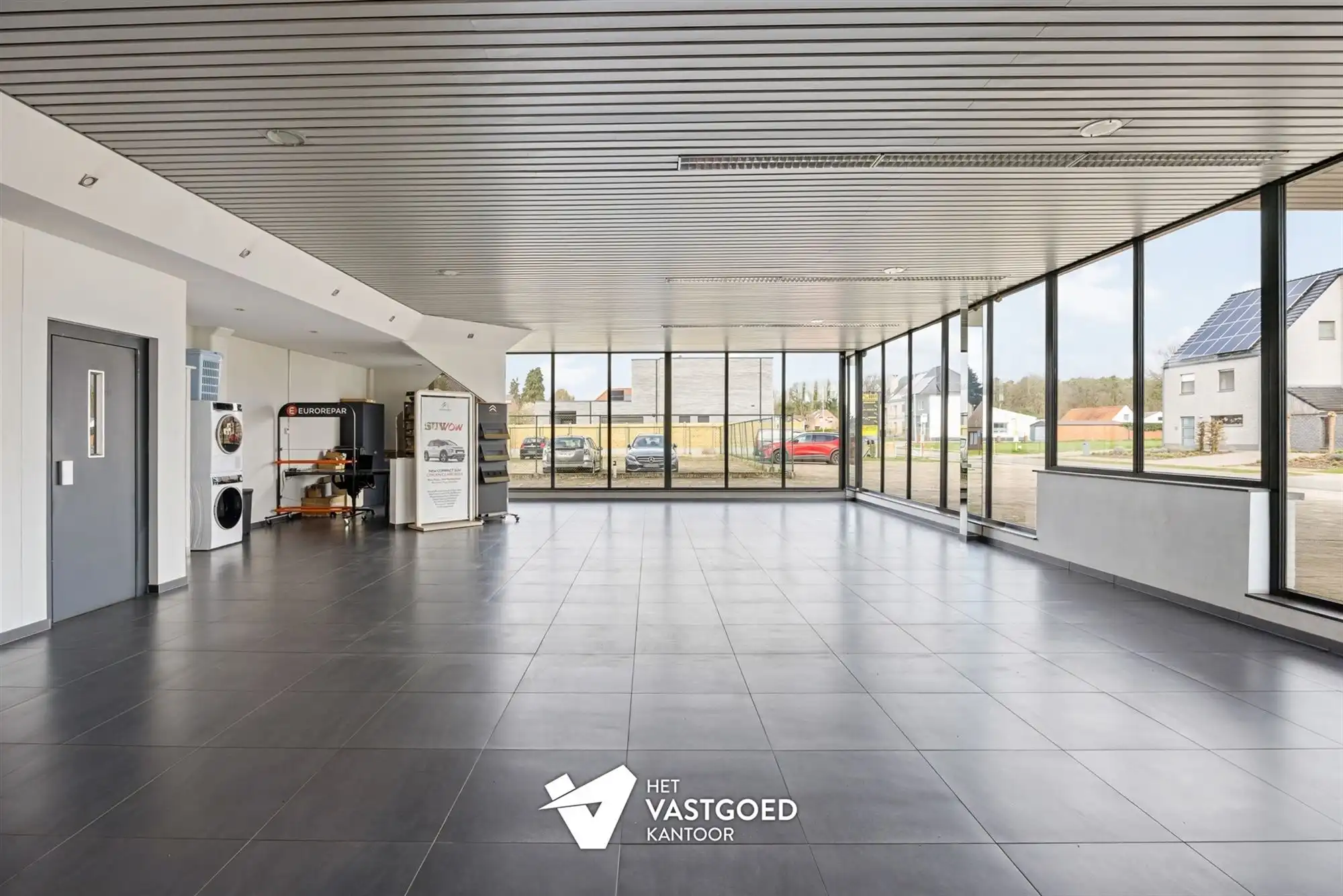 OVER TE NEMEN GARAGE (800M²) EN TANKSTATION GELEGEN OP EEN PERCEEL VAN 2727M² TE HAM foto 17