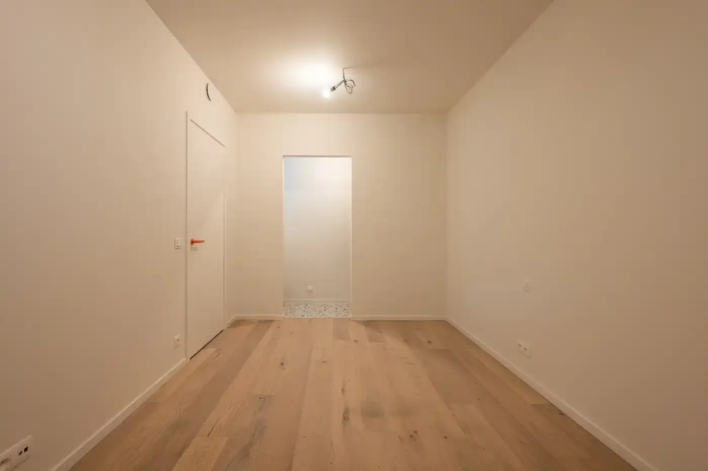 Lichtrijk appartement op de 7e verdieping met een ruim terras en een prachtig open uitzicht foto 15
