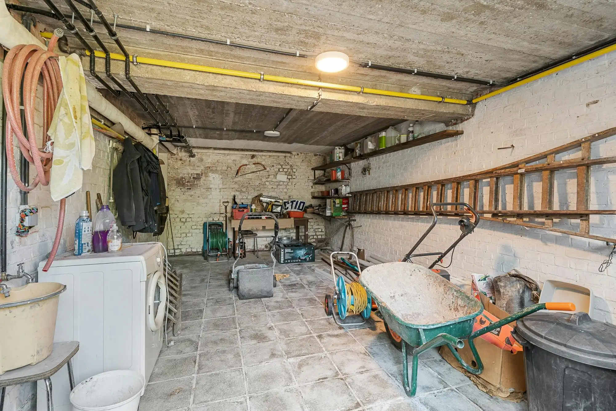 Prachtige villa met 4 slaapkamers in de Simli wijk. foto 19