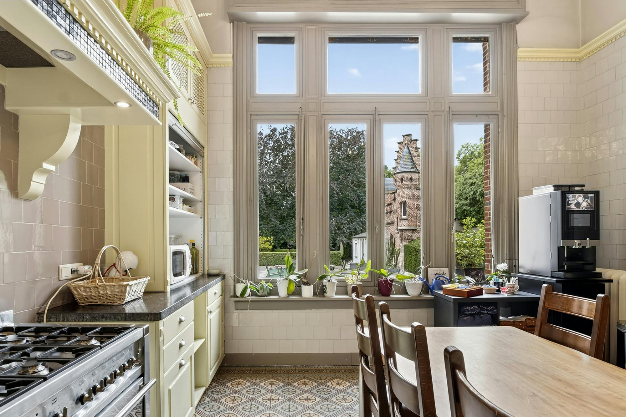 Karaktervolle herenhuis met polyvalent karakter in Terhagen foto 9