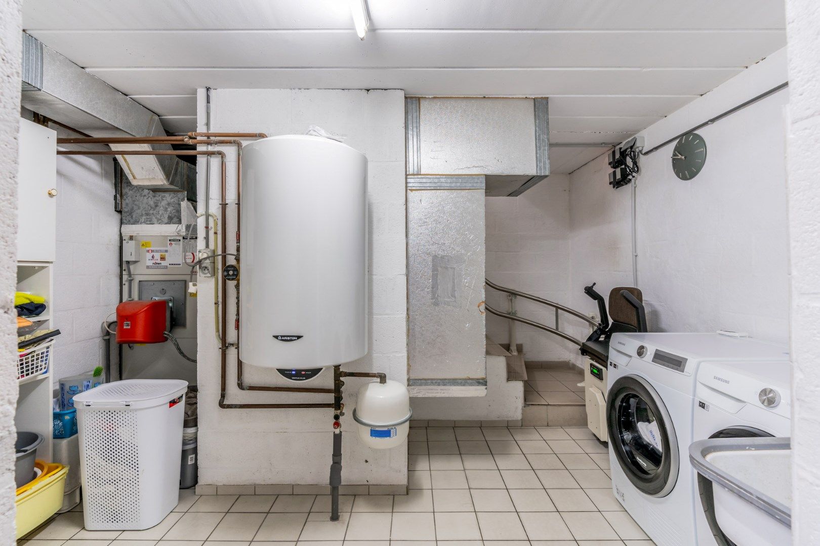 Ruime gezinswoning met 3 slaapkamers op topligging foto 26