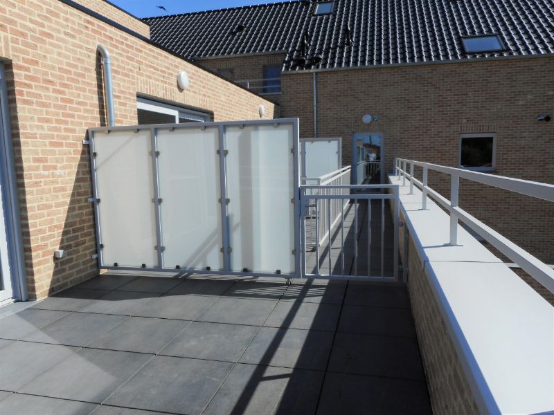 Instapklaar duplexappartement met 2 ruime slpks,  ruim terras (18m²), ondergrondse autostpl + kelder foto 20