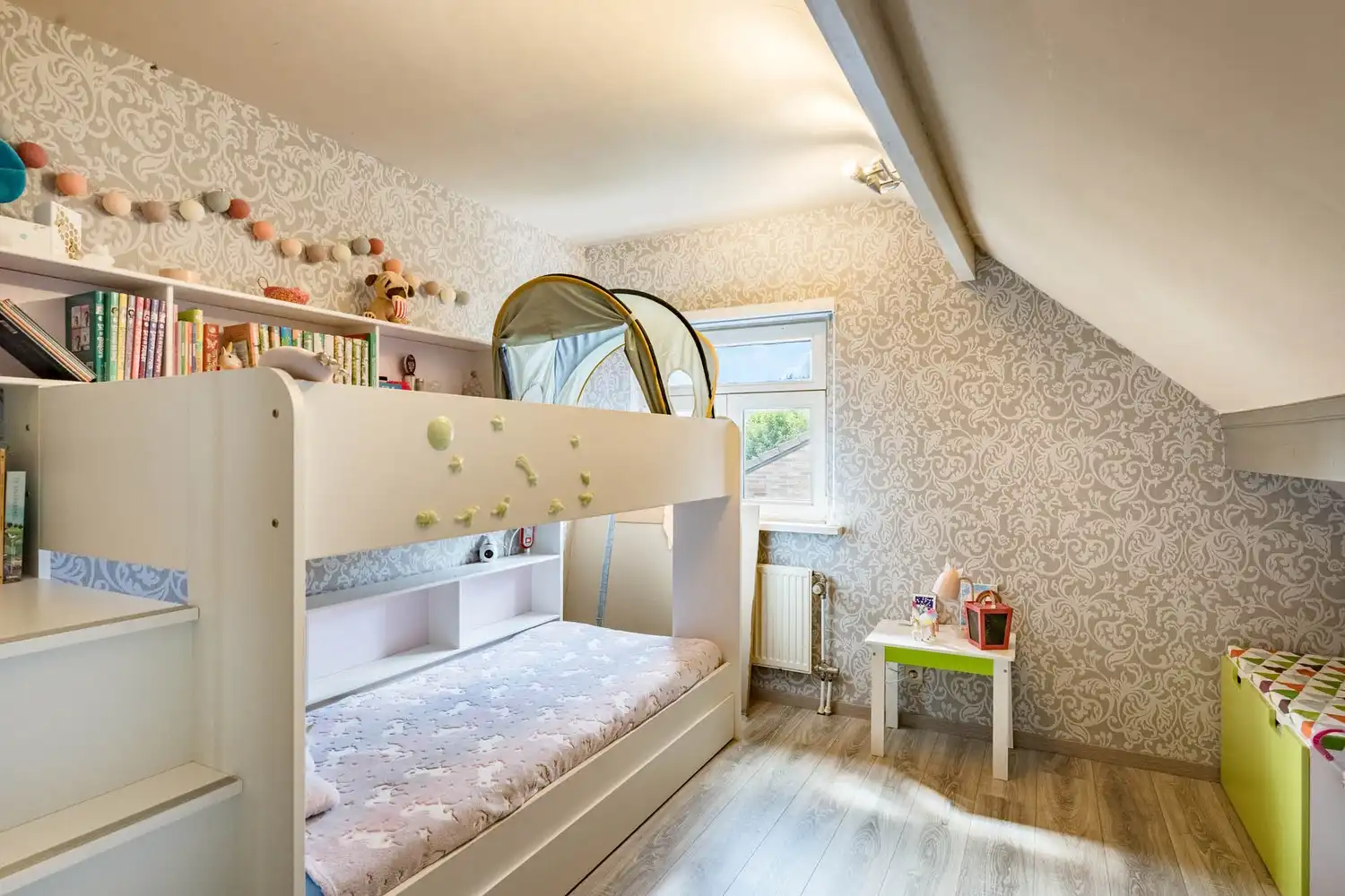 Gerenoveerde woning met 3 slaapkamers, een garage en een west georiënteerde tuin in een autoluwe woonwijk te Bierbeek! foto 22