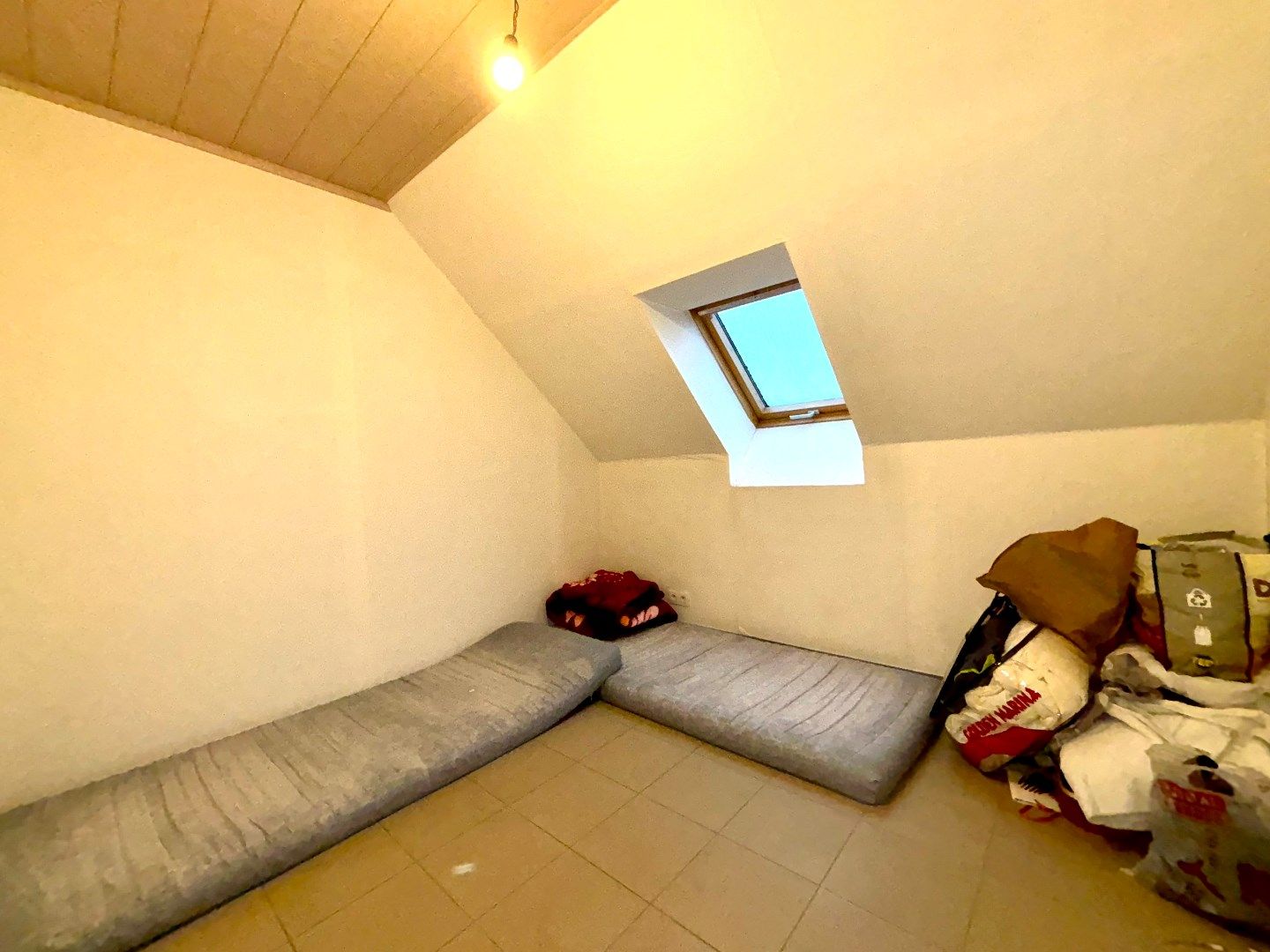 OPBRENGSTEIGENDOM BESTAANDE UIT 2 APPARTEMENTEN MET BRUTO-RENDEMENT VAN 5,4%!! foto 14