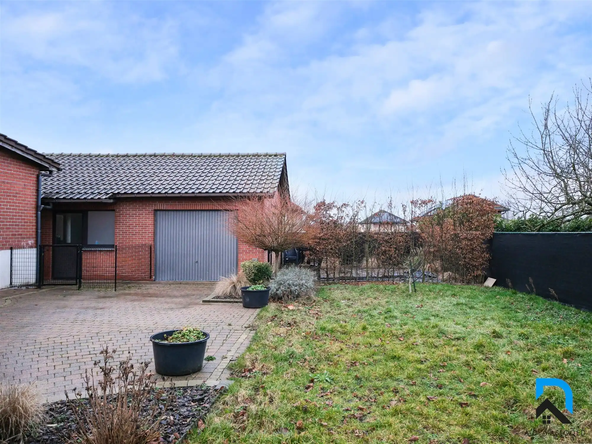 Mooie woning met tuin en garage foto 29