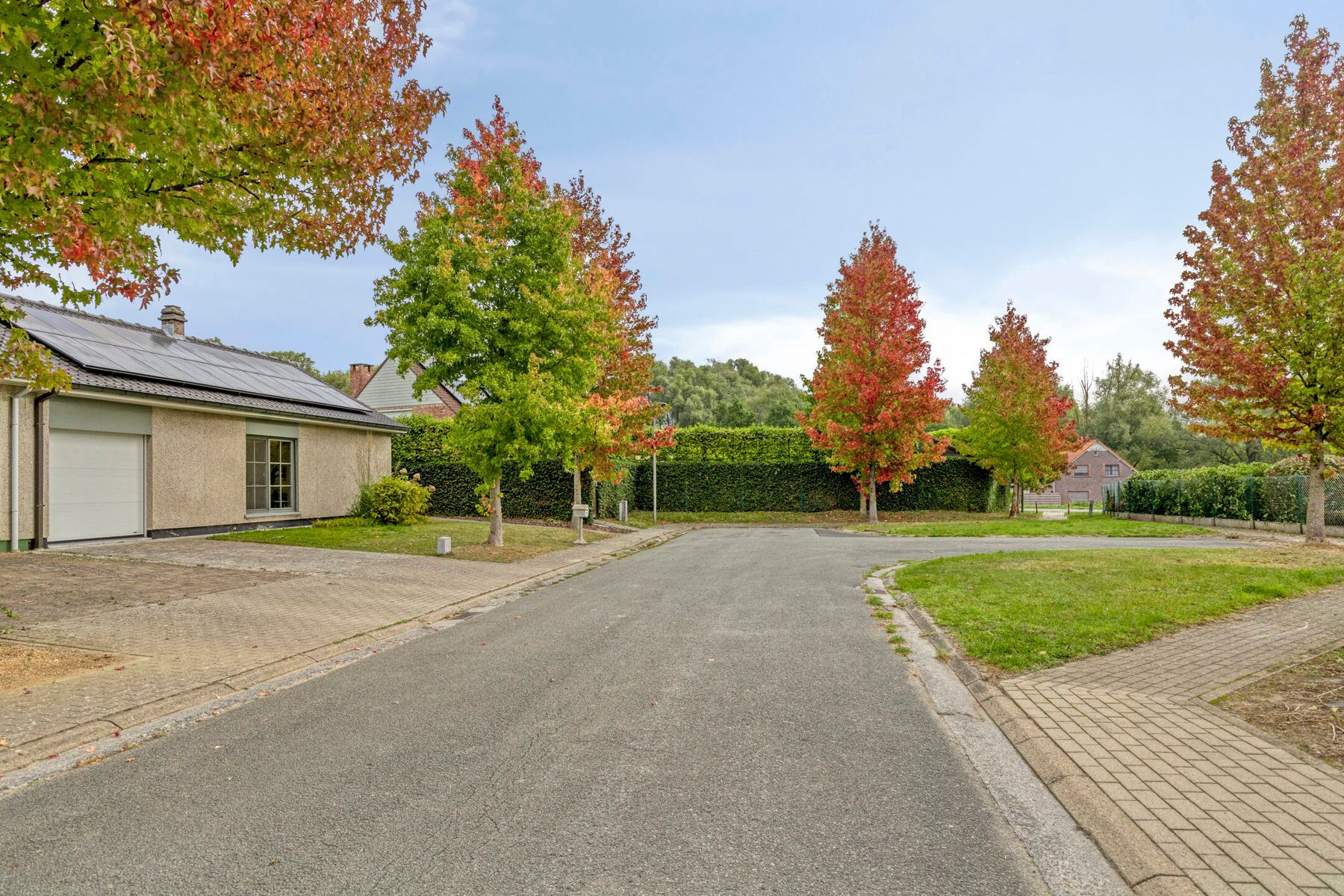 Instapklare bungalow met 3 slaapkamers in doodlopende straat foto 2