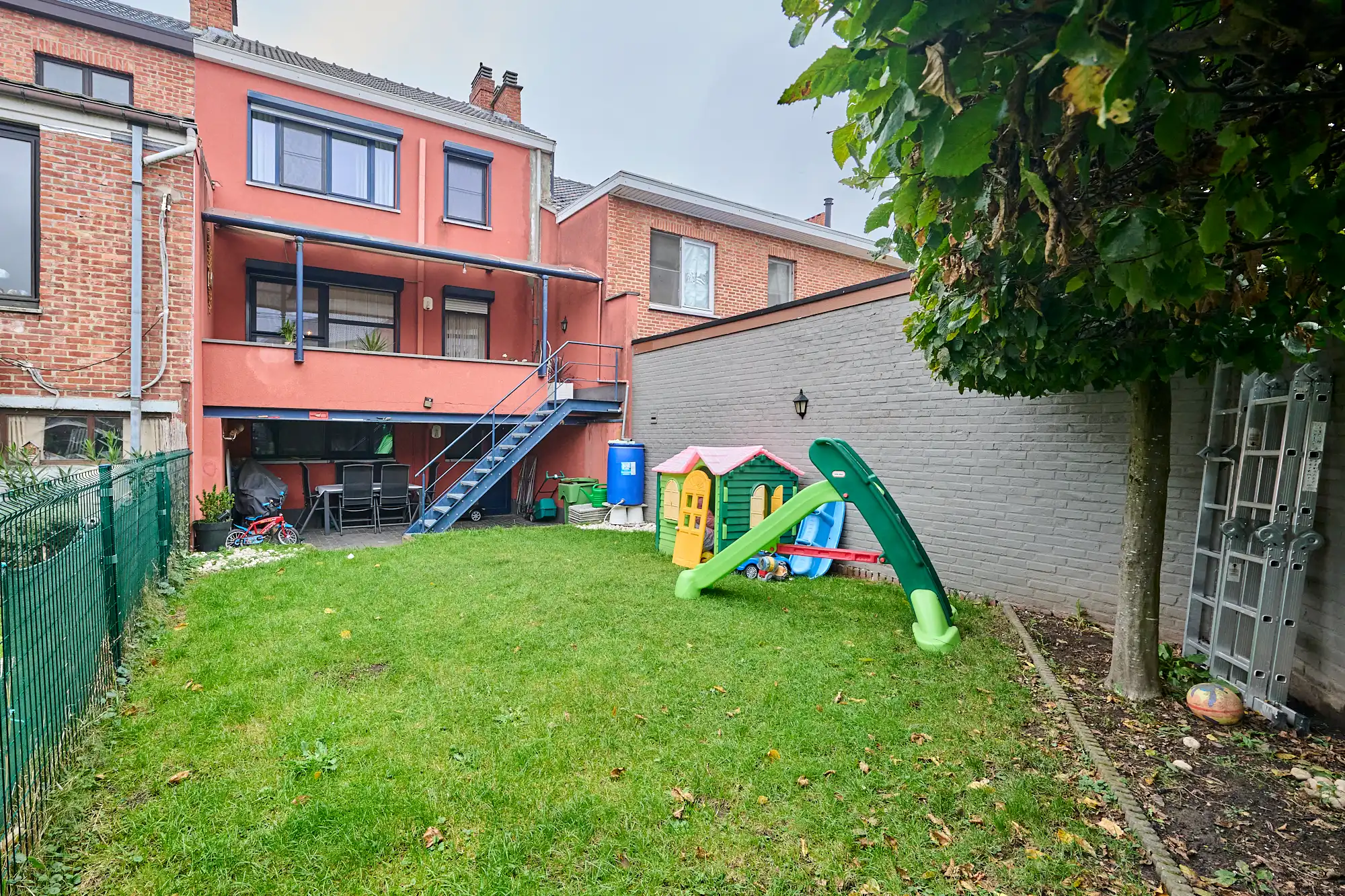 Instapklare woning met garage en 3 slpks op rustige locatie foto 13