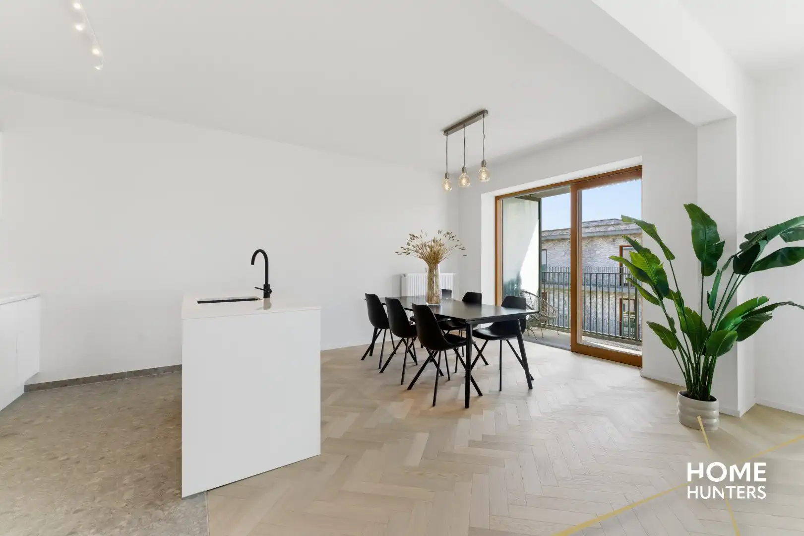 Luxe nieuwbouwappartement met ruim terras (19m²) 2 slaapkamers en 2 badkamers foto 8