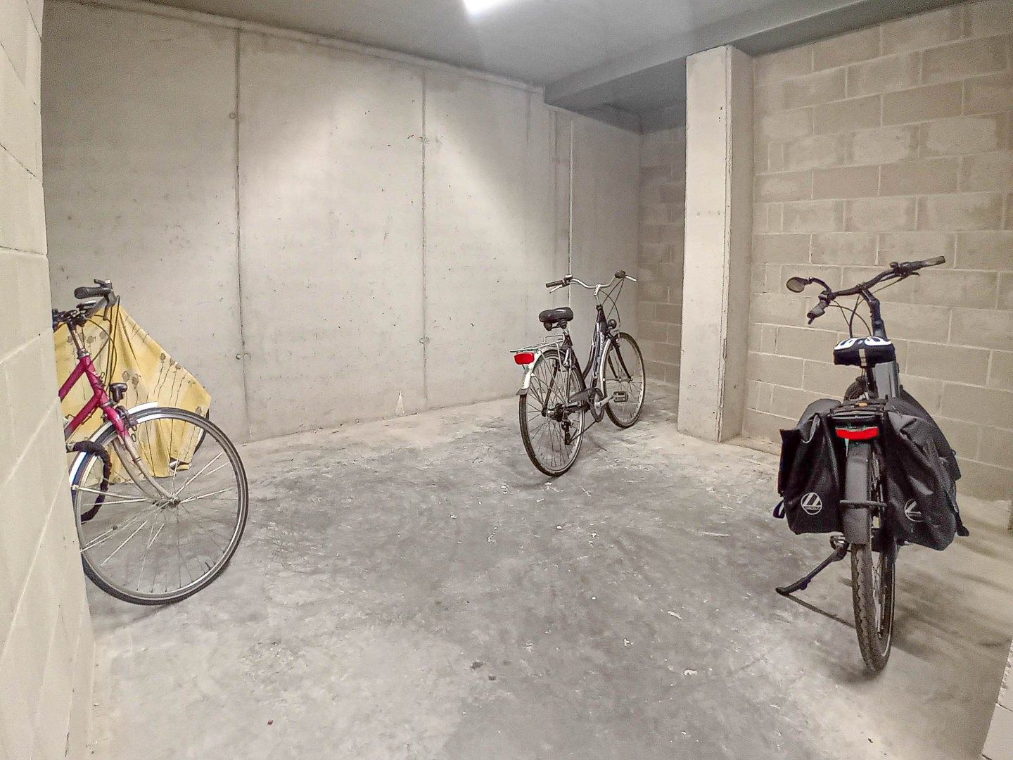 ! NIEUWE VOORWAARDEN! Zeer mooi afgewerkt en instapklaar nieuwbouwappartement gelegen in groene zone met mogelijkheid tot bijhuren van ondergrondse autostaanpla foto 20