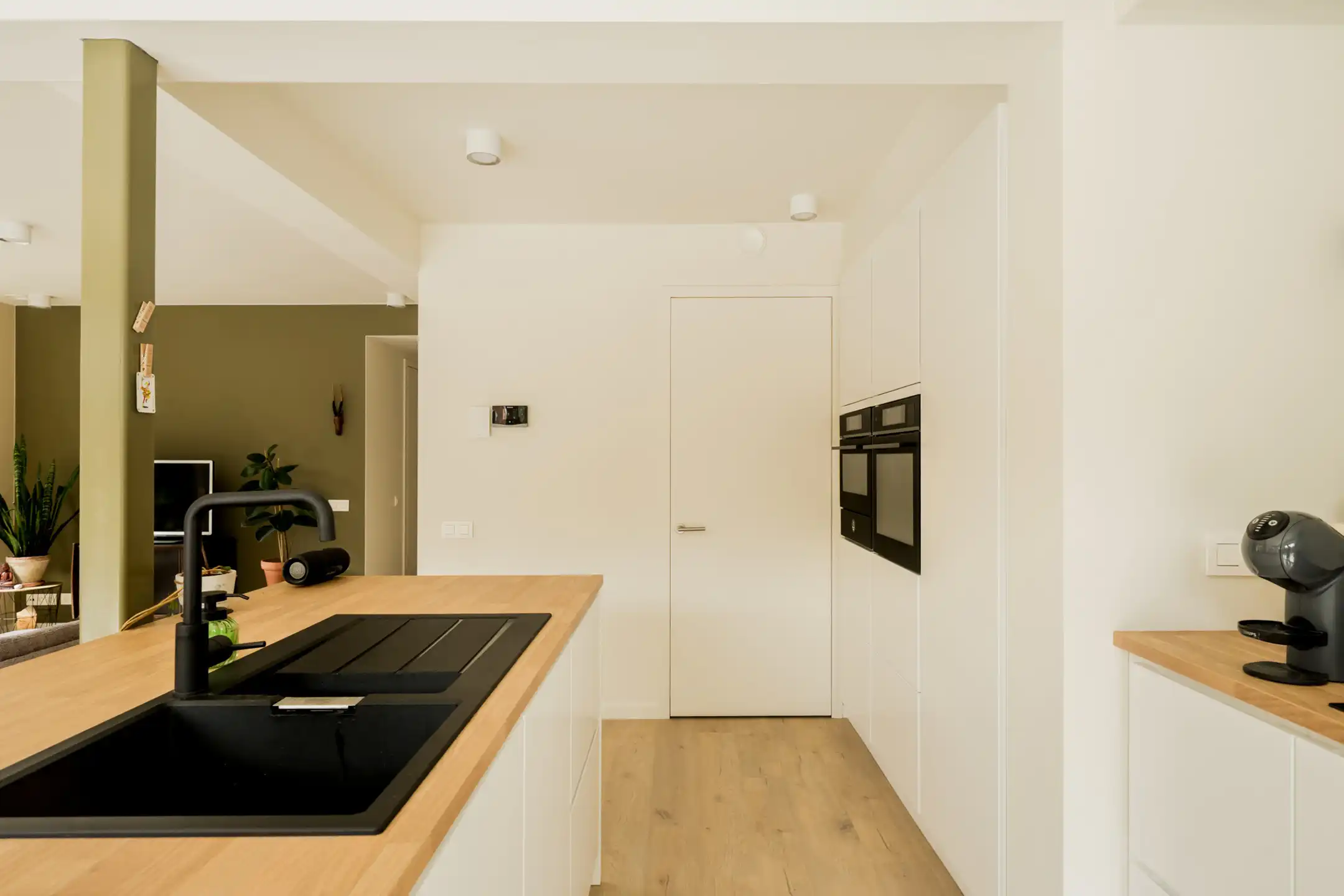Uniek nieuwbouw 2 slkr appartement met zonterras op toplocatie foto 6
