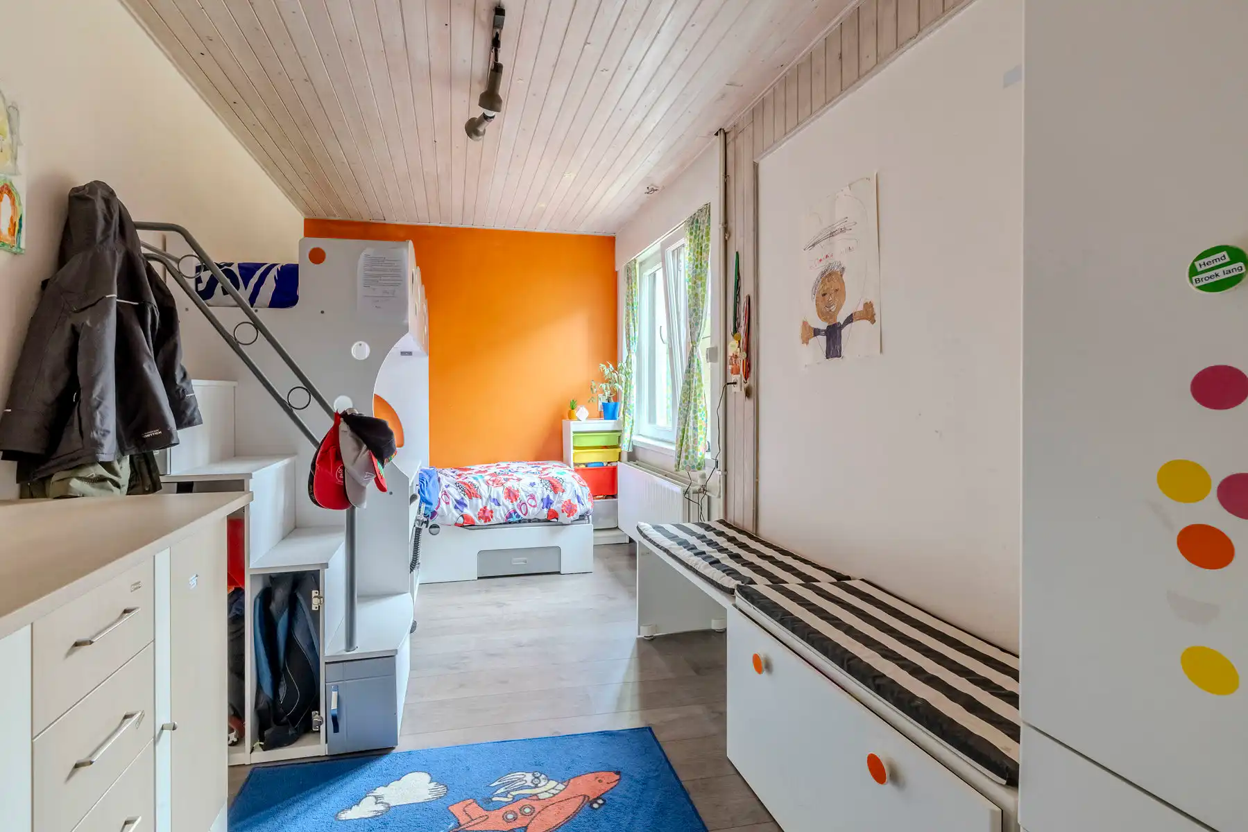 OB met 4 slpk, mog inrichten zolder + garage/magazijn foto 18