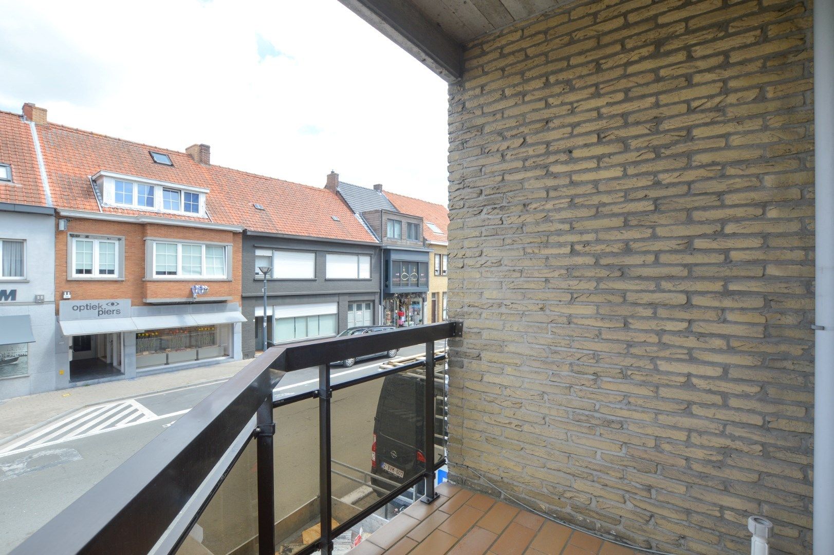 Ruim appartement gelegen in het centrum van Oudenburg foto 4