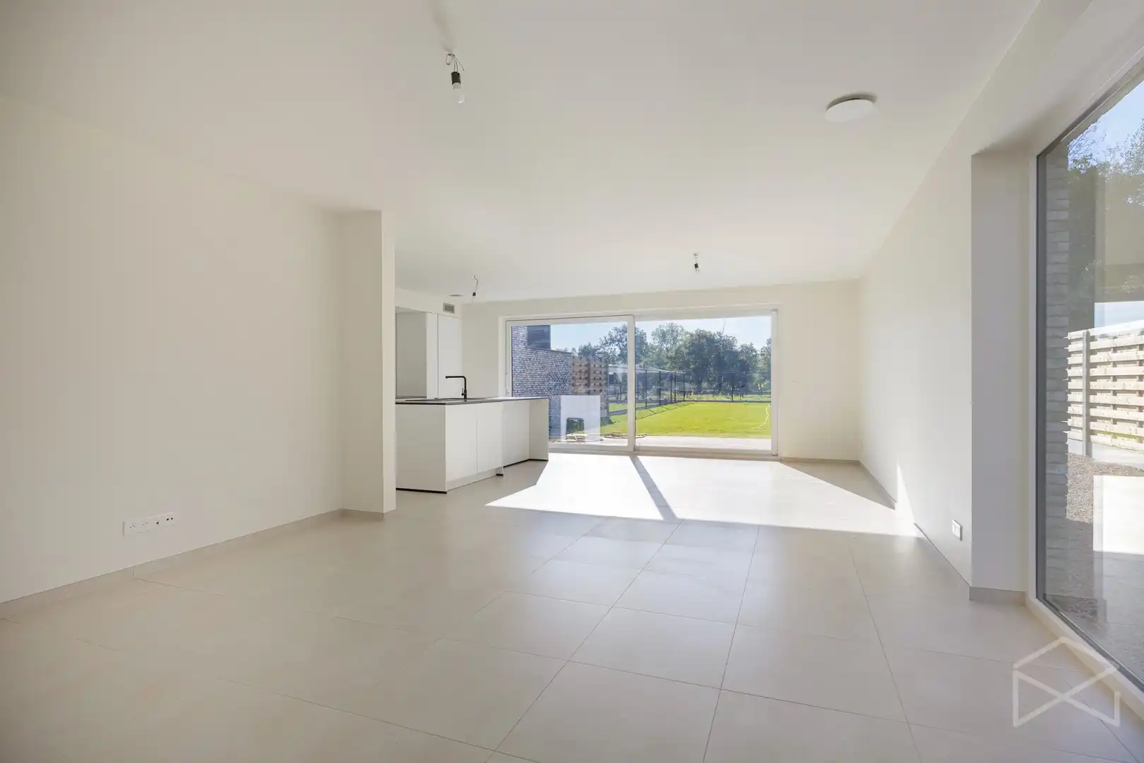 Energiezuinige halfopen nieuwbouwwoning te koop in Hulst ( Tessenderlo) foto 3