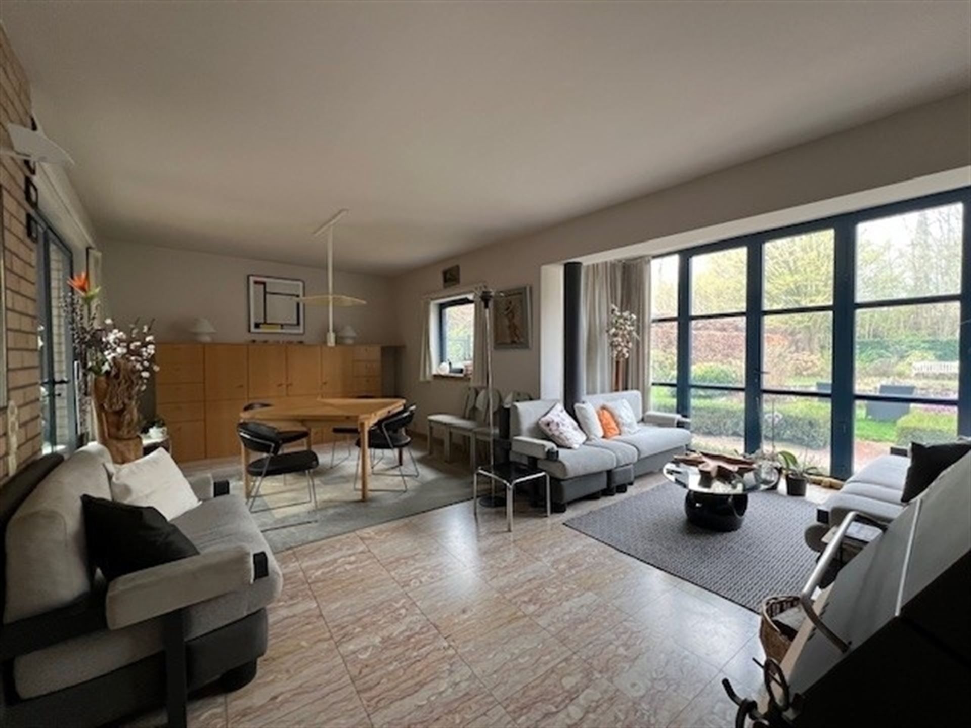 Exclusieve villa met tuin en vijver ! foto 2