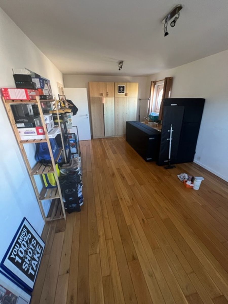 Centraal gelegen en ruim duplex appartement foto 9