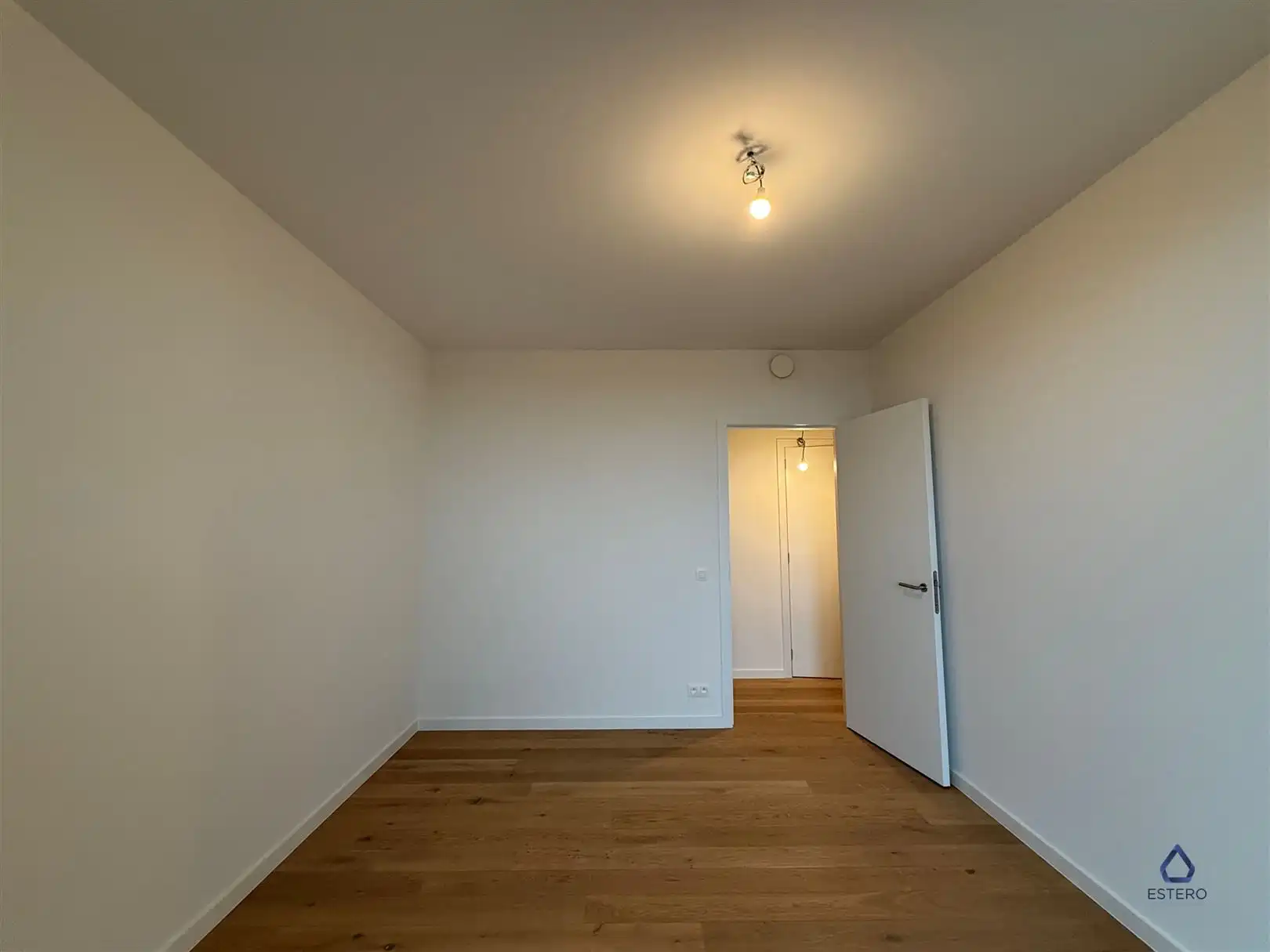 Nieuwbouwappartement met dubbel terras op een toplocatie foto 18