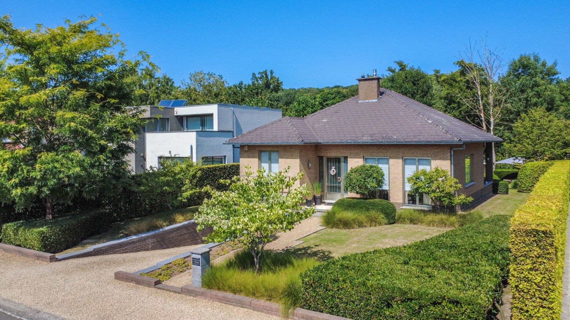 GELIJKSVLOERSVILLA MET 3 SLP IN WIJK GRAVENHOF ! foto {{pictureIndex}}