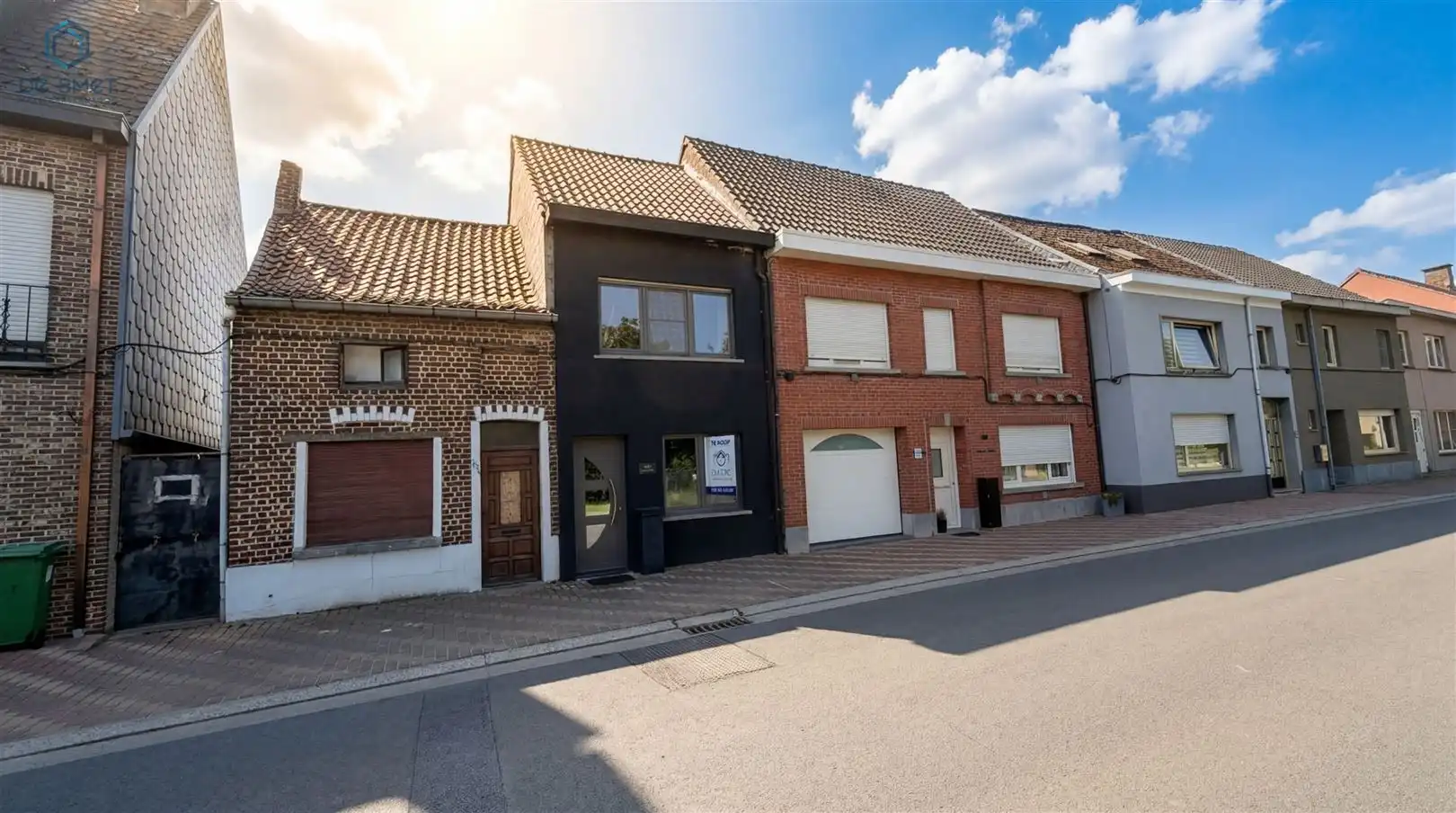 Instapklare gezinswoning met 3 slaapkamers, ruime tuin en private oprit foto 29