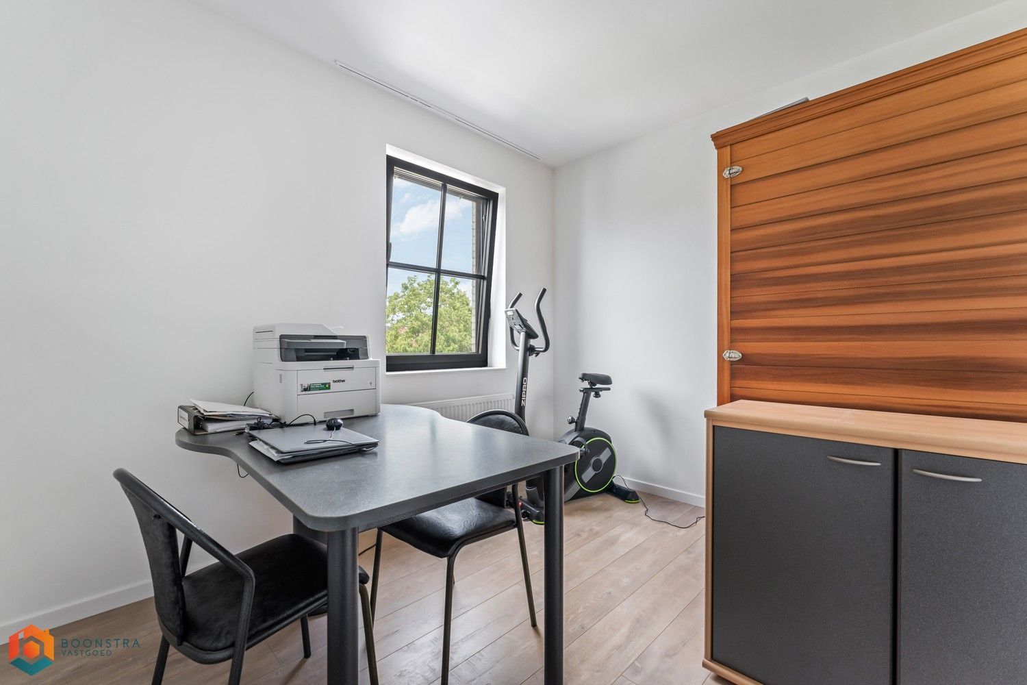 Instapklare woning met 5 slpkrs en tuin te Itegem foto 9