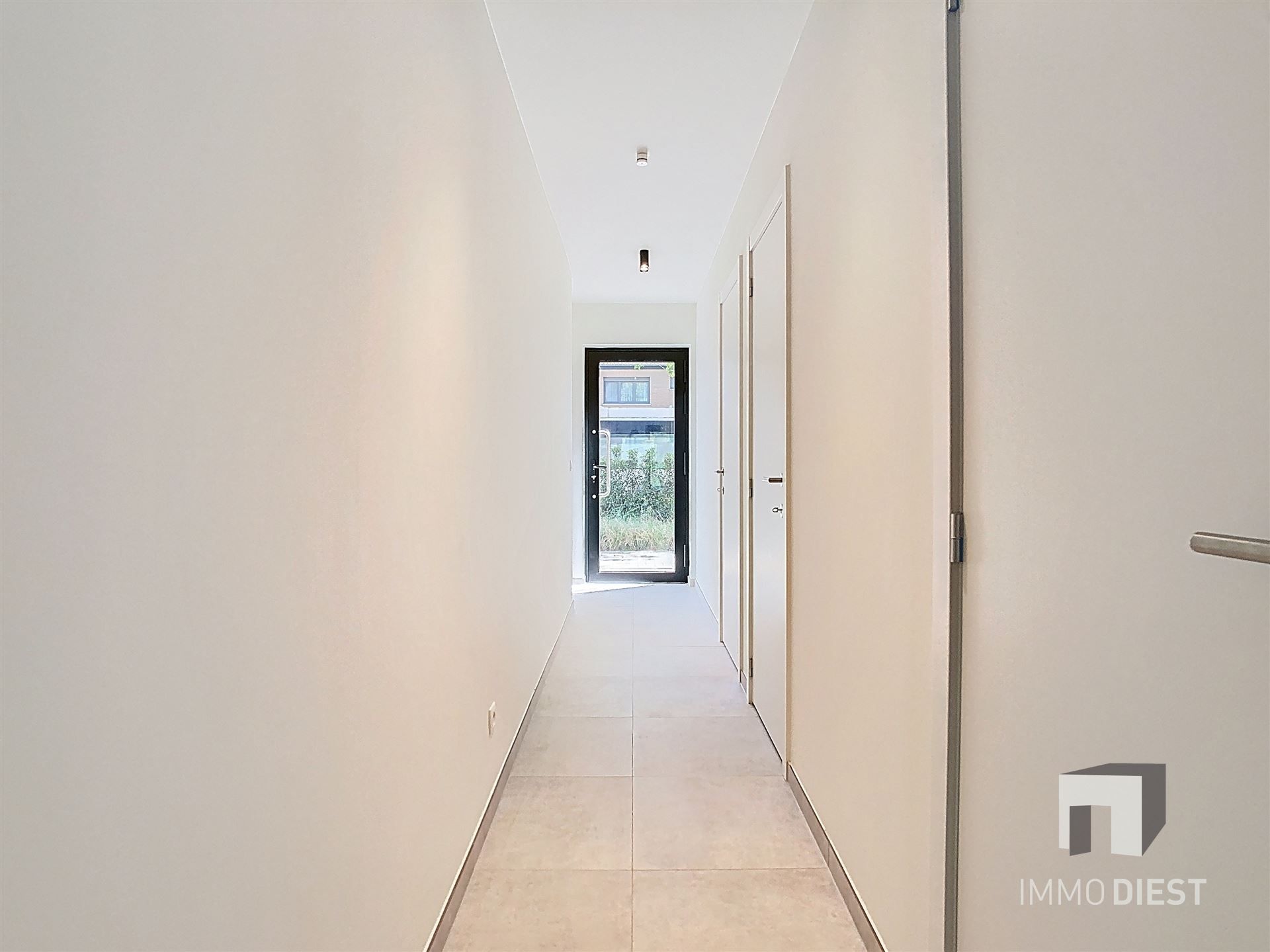 Gelijkvloers app. met 1 slaapkamer en tuintje foto 15