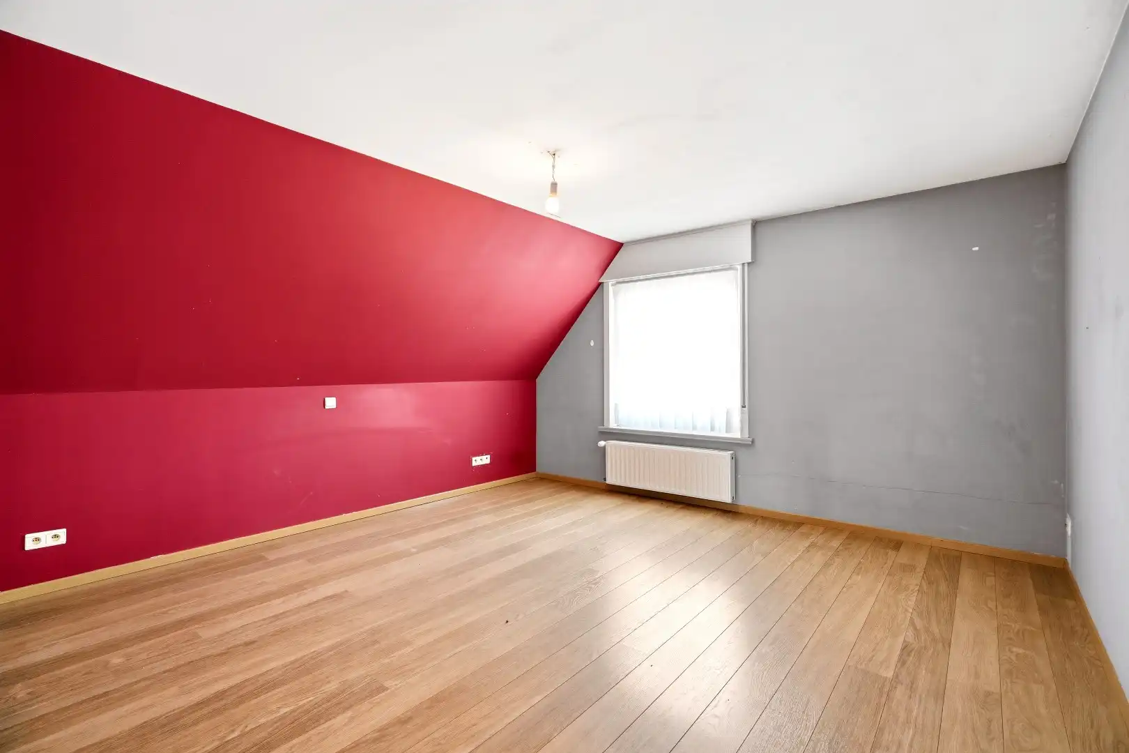 Ruime halfopen woning met 5 slaapkamers te koop in Werken met garage en ruime tuin! foto 20