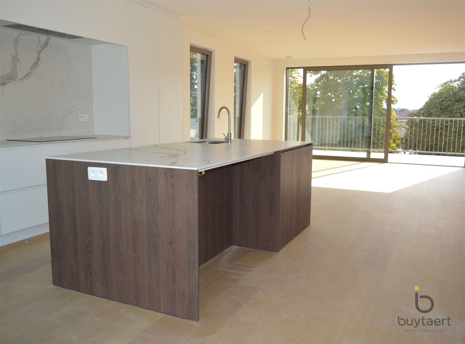 Uniek penthouse te Zoersel! foto 9