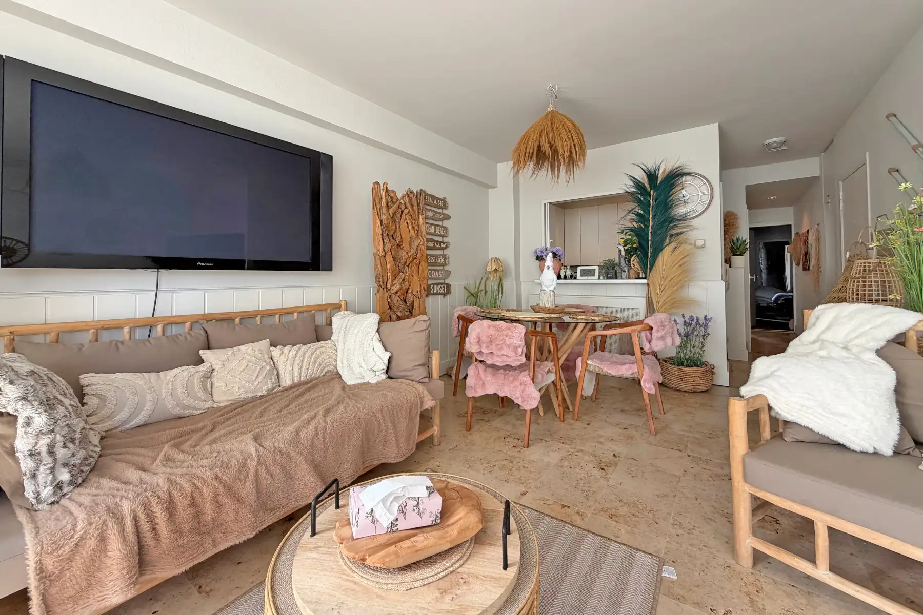 Gezellig appartement met terras en zicht op zee foto 2