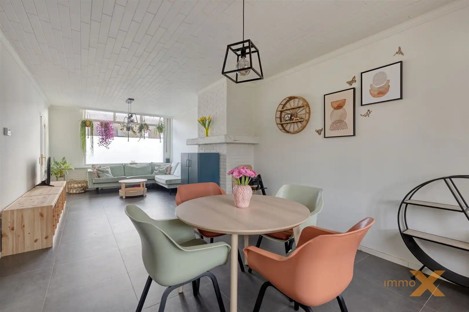 CHARMANTE GEZINSWONING MET AUTHENTIEKE GEVEL foto 8