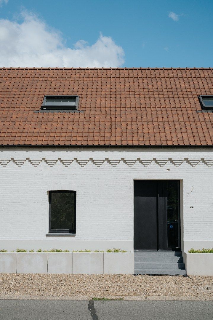 Hoogwaardig, volledig afgewerkte nieuwbouwwoning in authentieke hoeve op een perceel van 12a27ca!  foto 4