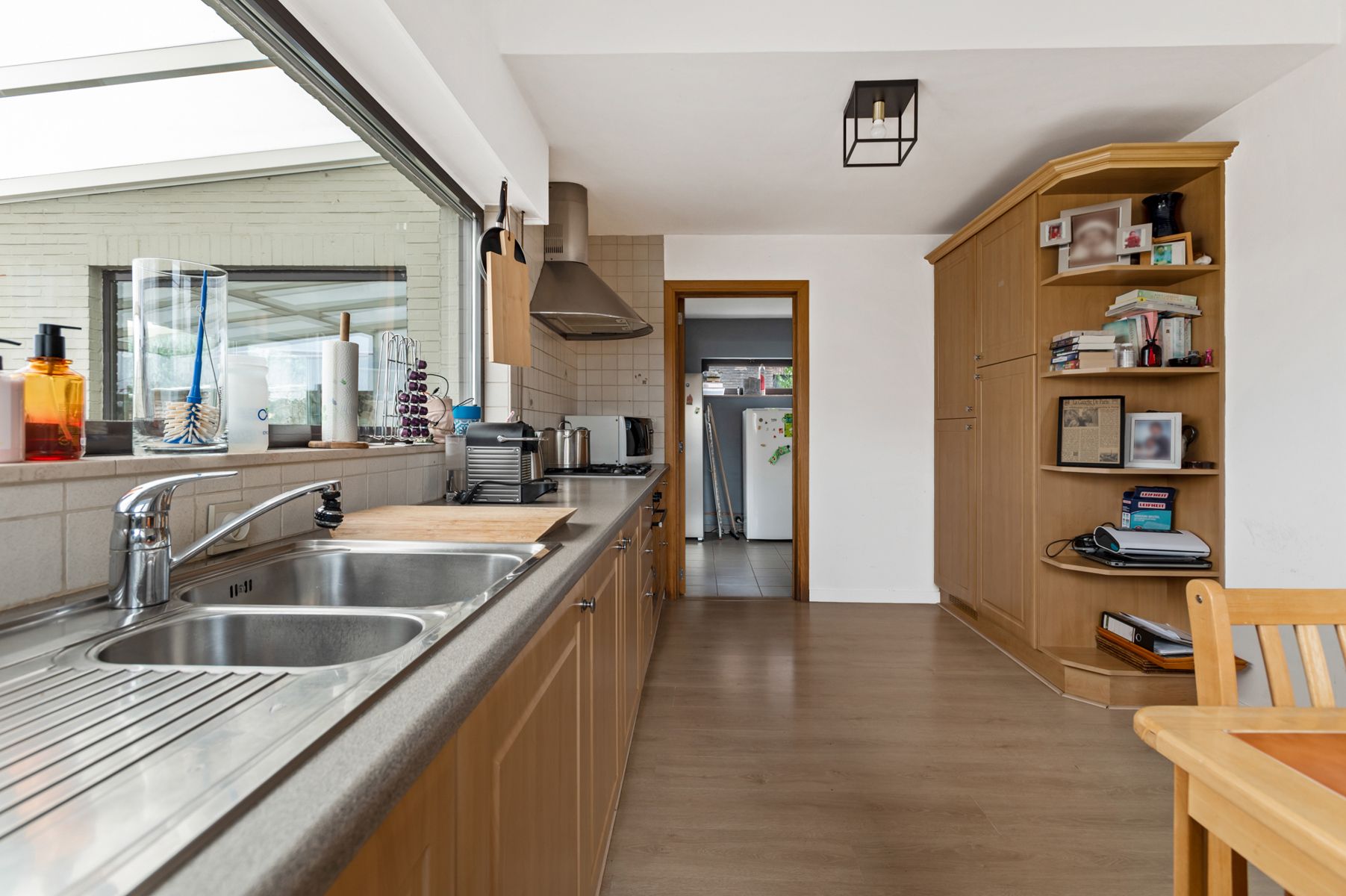 Vrijstaande woning met 4 slaapkamers foto 9