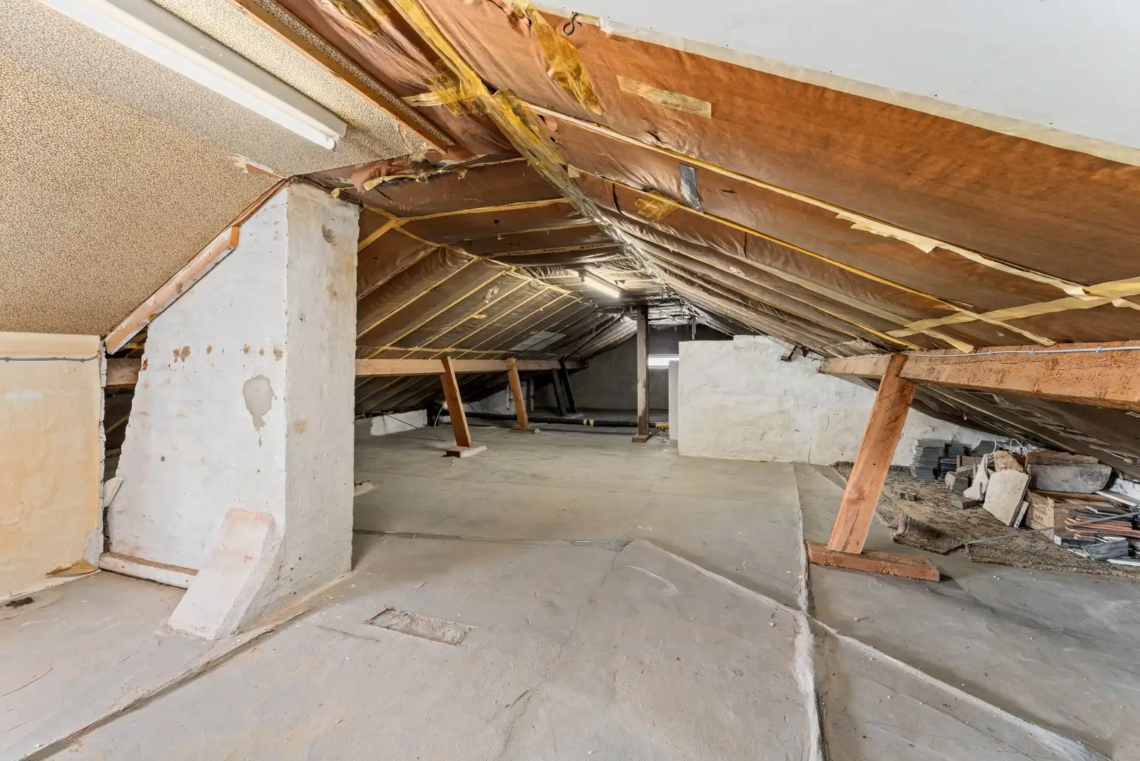Lichtrijke woning te koop op een vlot bereikbare locatie foto 24