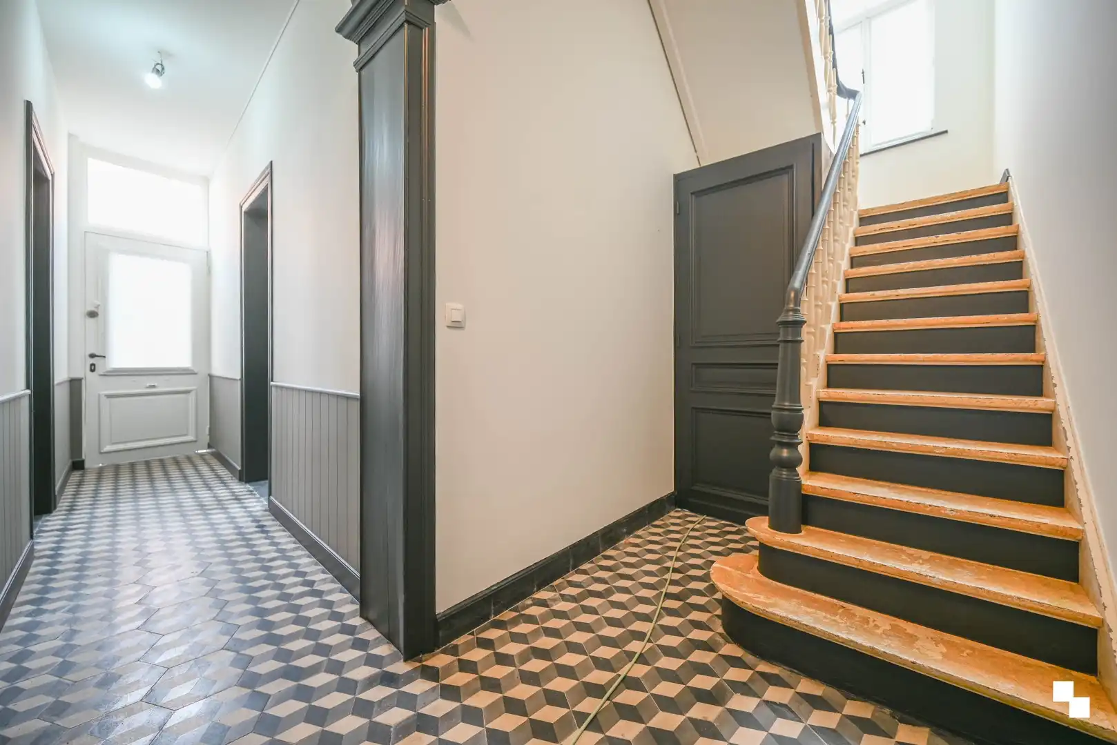 Karaktervolle woonst met 2 slaapkamers foto 9
