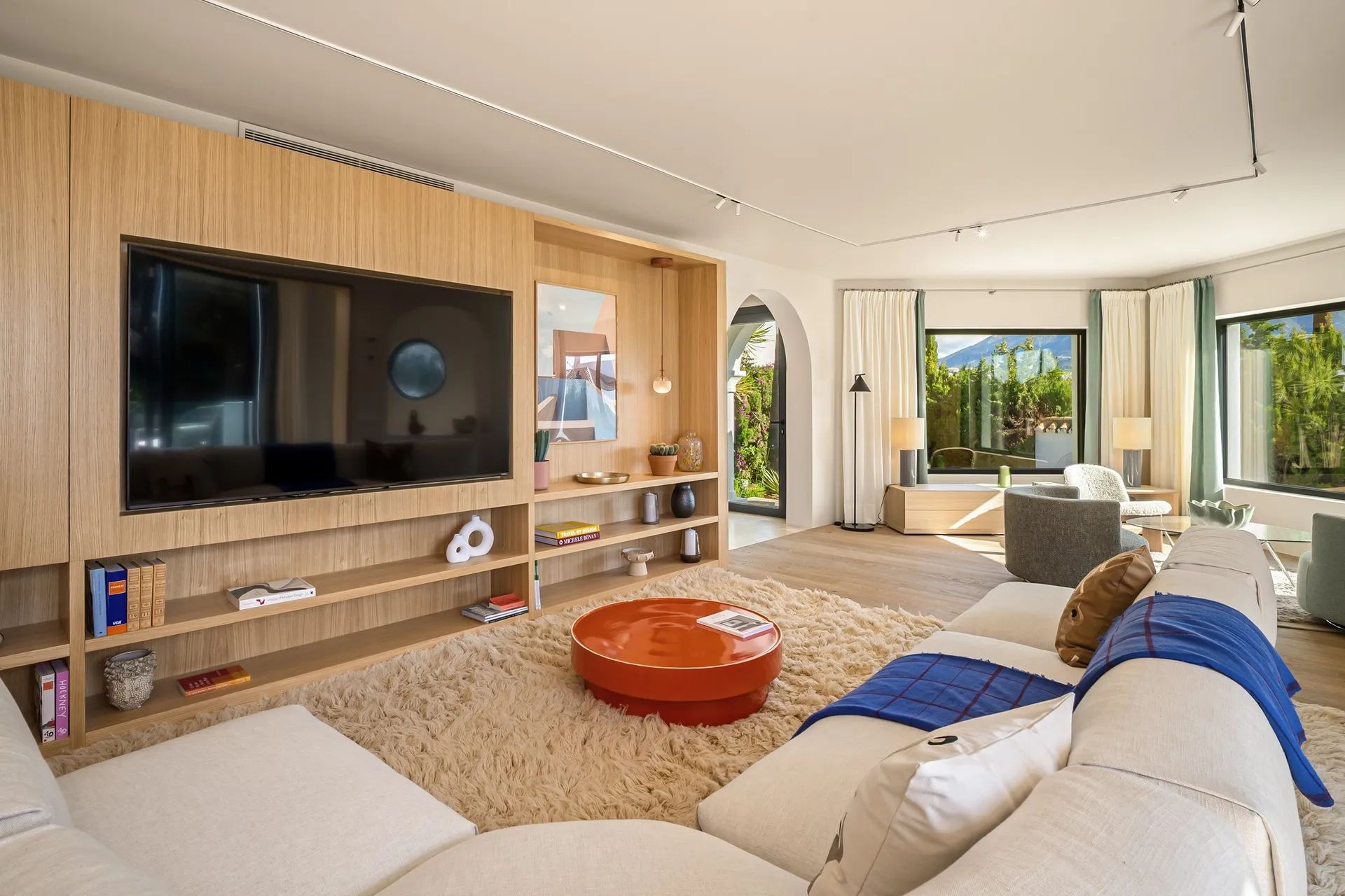 Exclusieve mediterrane villa in het hart van Nueva Andalucía – waar luxe en natuur samenkomen foto 4