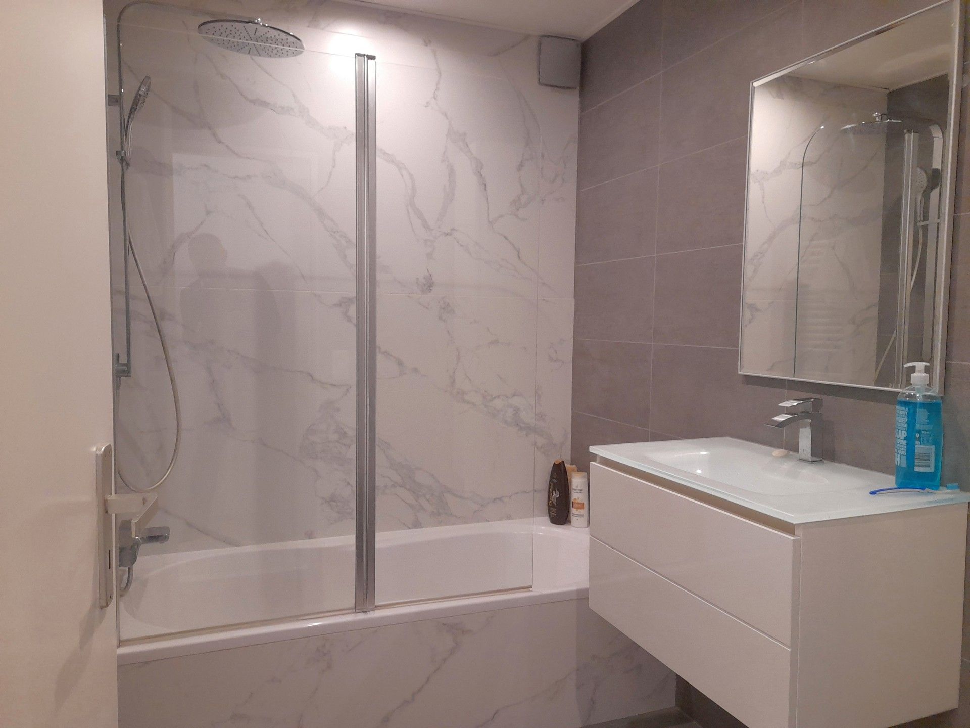 Lichtrijk en net 1-slaapkamerappartement met fantastisch uitzicht foto 8