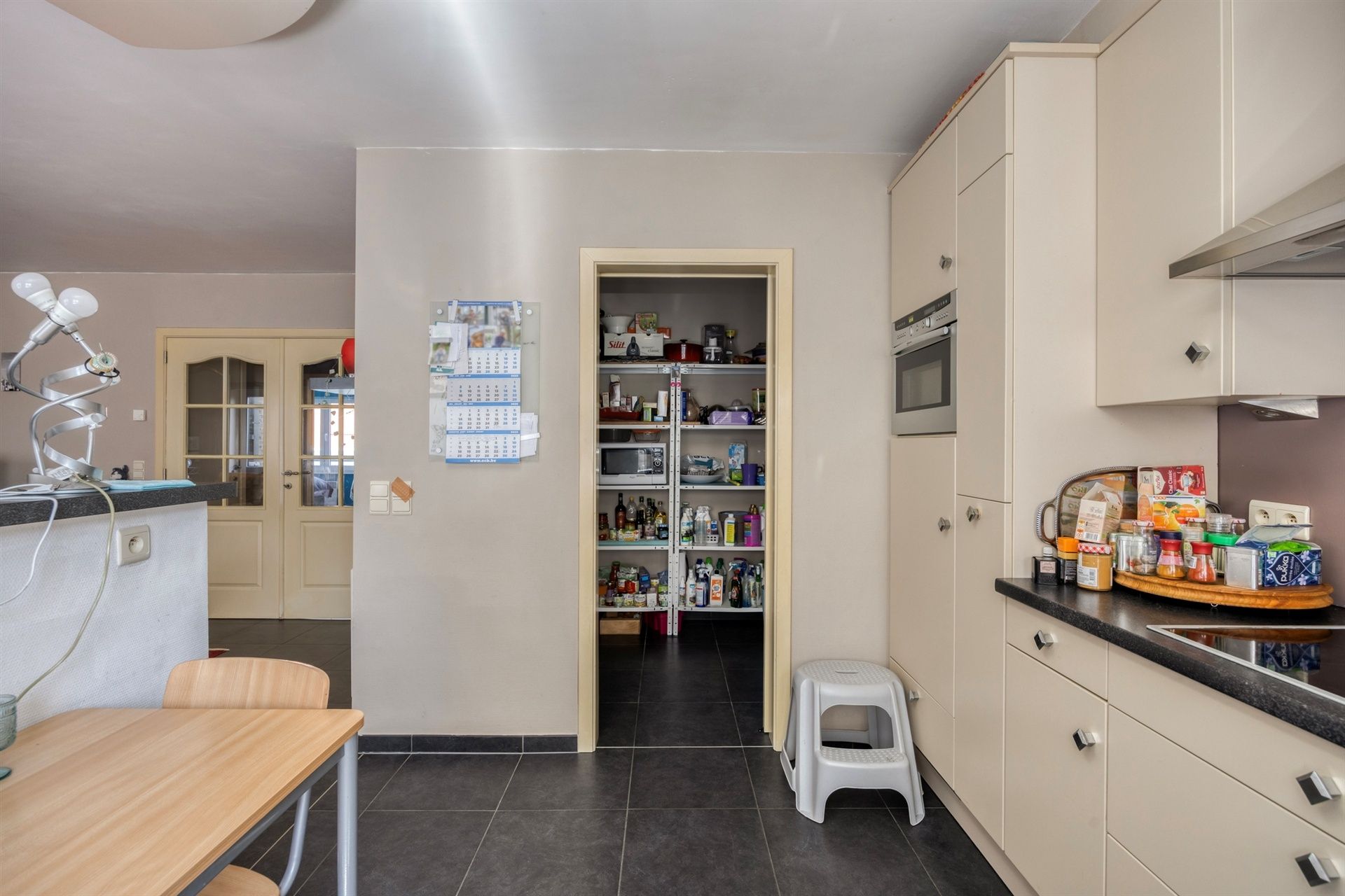 Ruim appartement met 2 kamers en terras foto 9