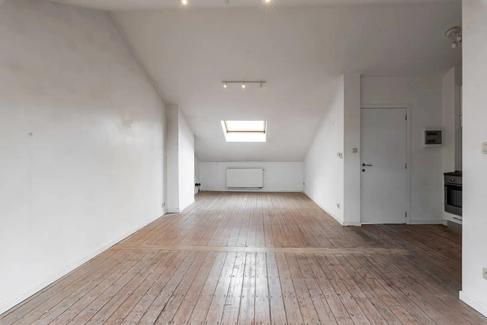 Charmante studio op een zucht van het KMSKA foto 5