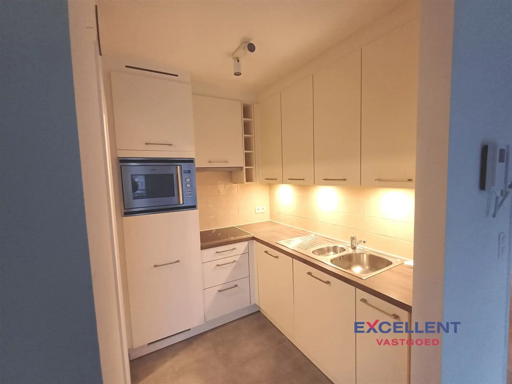 Rustig gelegen instapklaar appartement met autostaanplaats in Vinkt foto 5