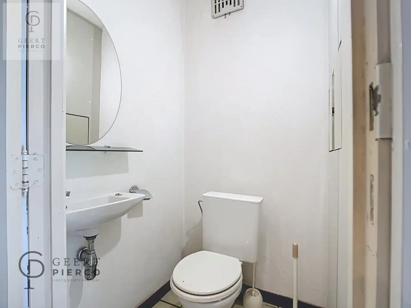 Zeer ruim appartement op de tweede verdieping met ondergrondse parkeerruimte foto 11