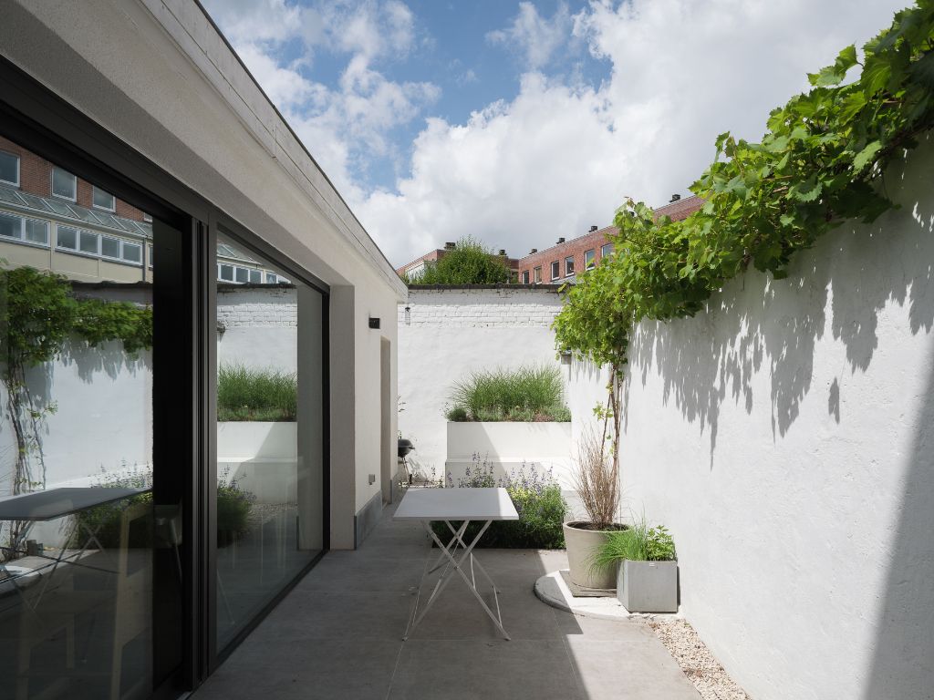 Rooigem - Recent gerenoveerde (2020-2021) en karaktervolle burgerwoning met zonnige buitenruimte en 4 volwaardige slaapkamers, op wandelafstand van het natuurreservaat de ‘Bourgoyen-Ossemeersen’. foto 6