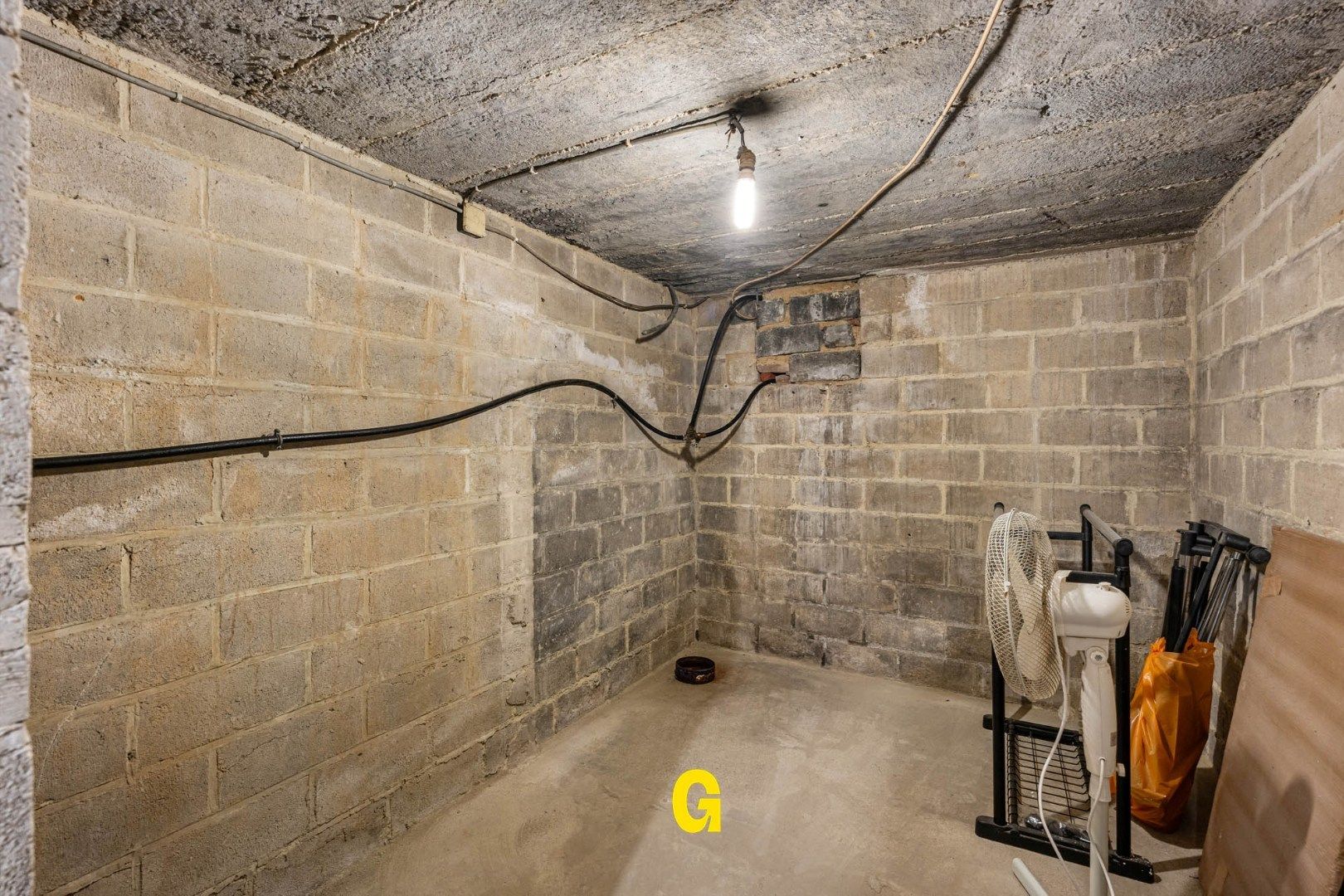 Te renoveren halfopen woning op mooi perceel van 10a 67ca op rustige, groene locatie in Vliermaal foto 20