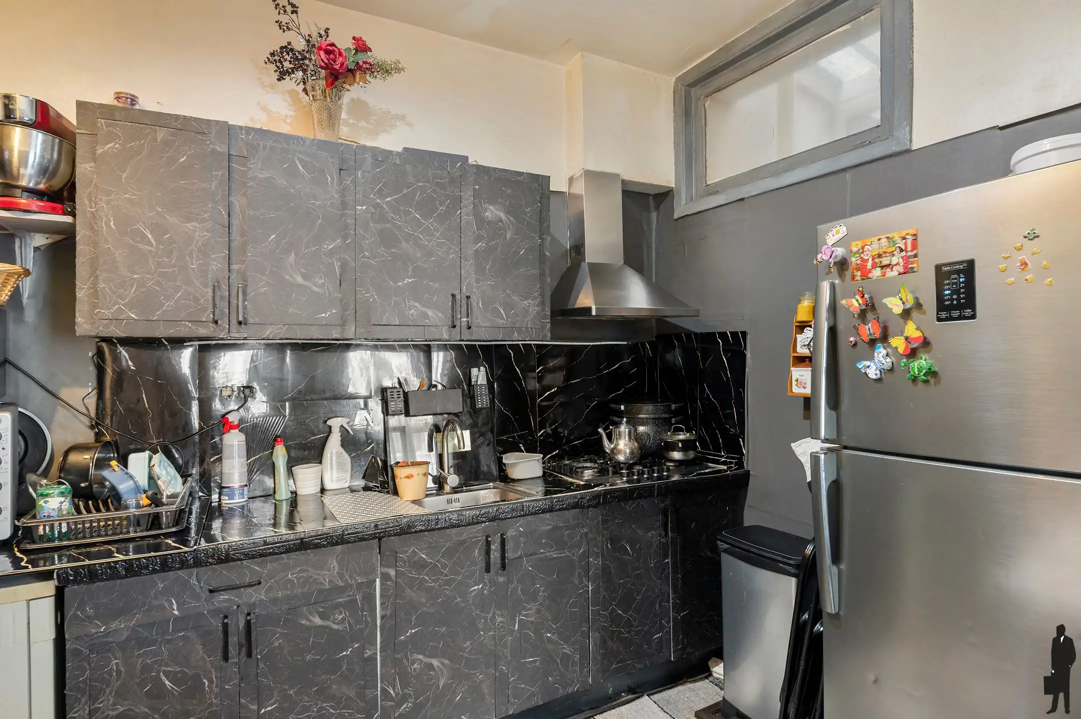 Charmante woning met 3 à 4 slaapkamers in het hart van Borgerhout foto 3