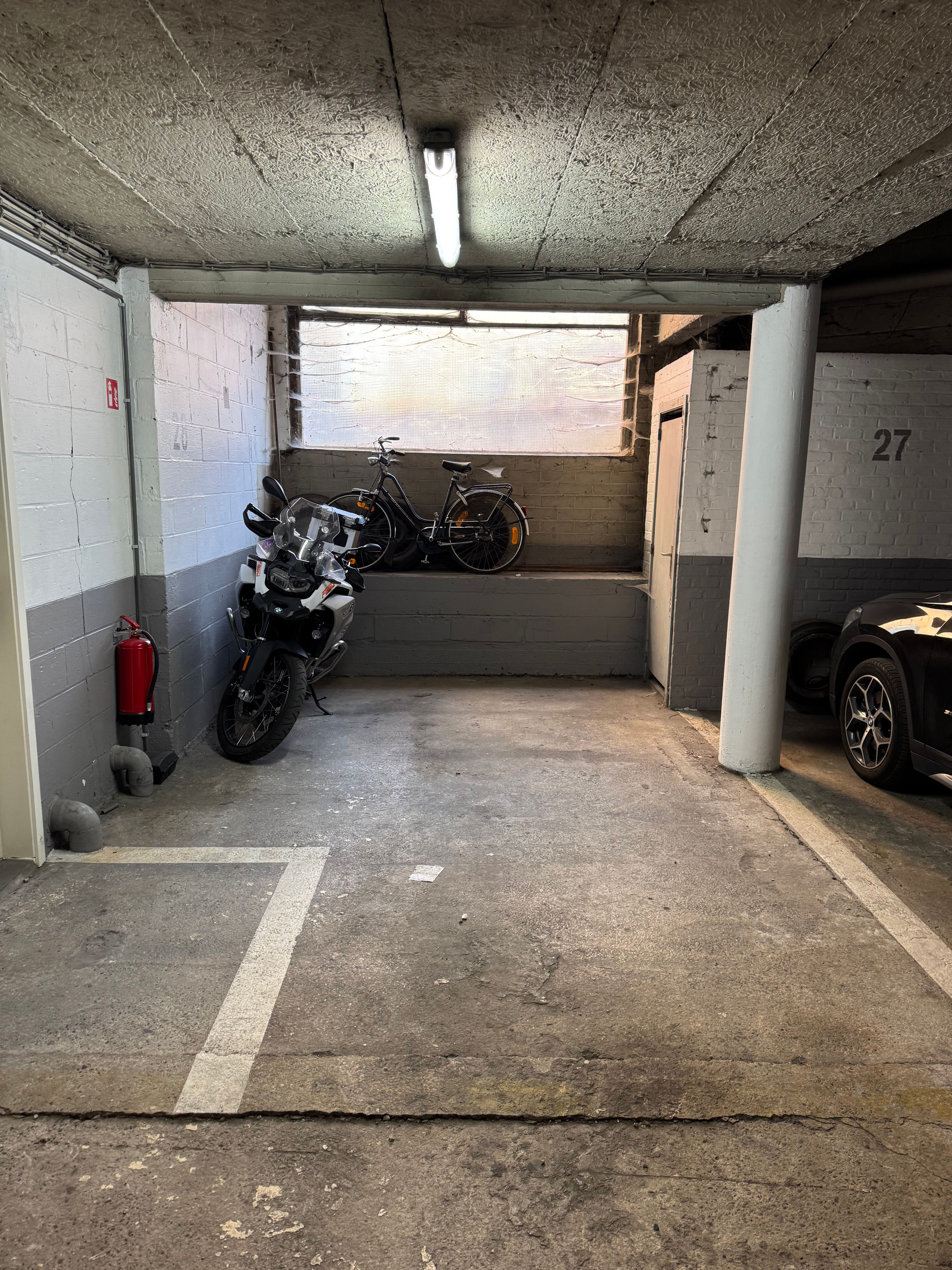 Staanplaats te huur vlakbij station van Mechelen. foto 2