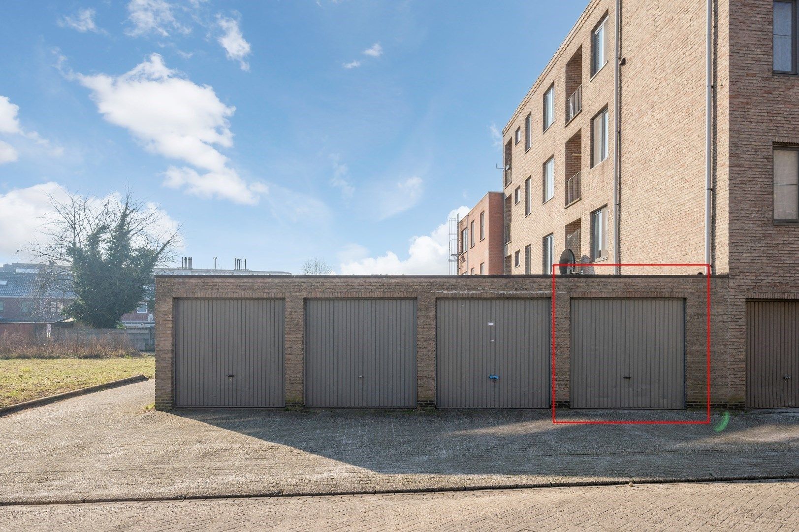 Ruim gerenoveerd appartement met terras, lift en garagebox in Turnhout | 2 slaapkamers | Energielabel B foto 7