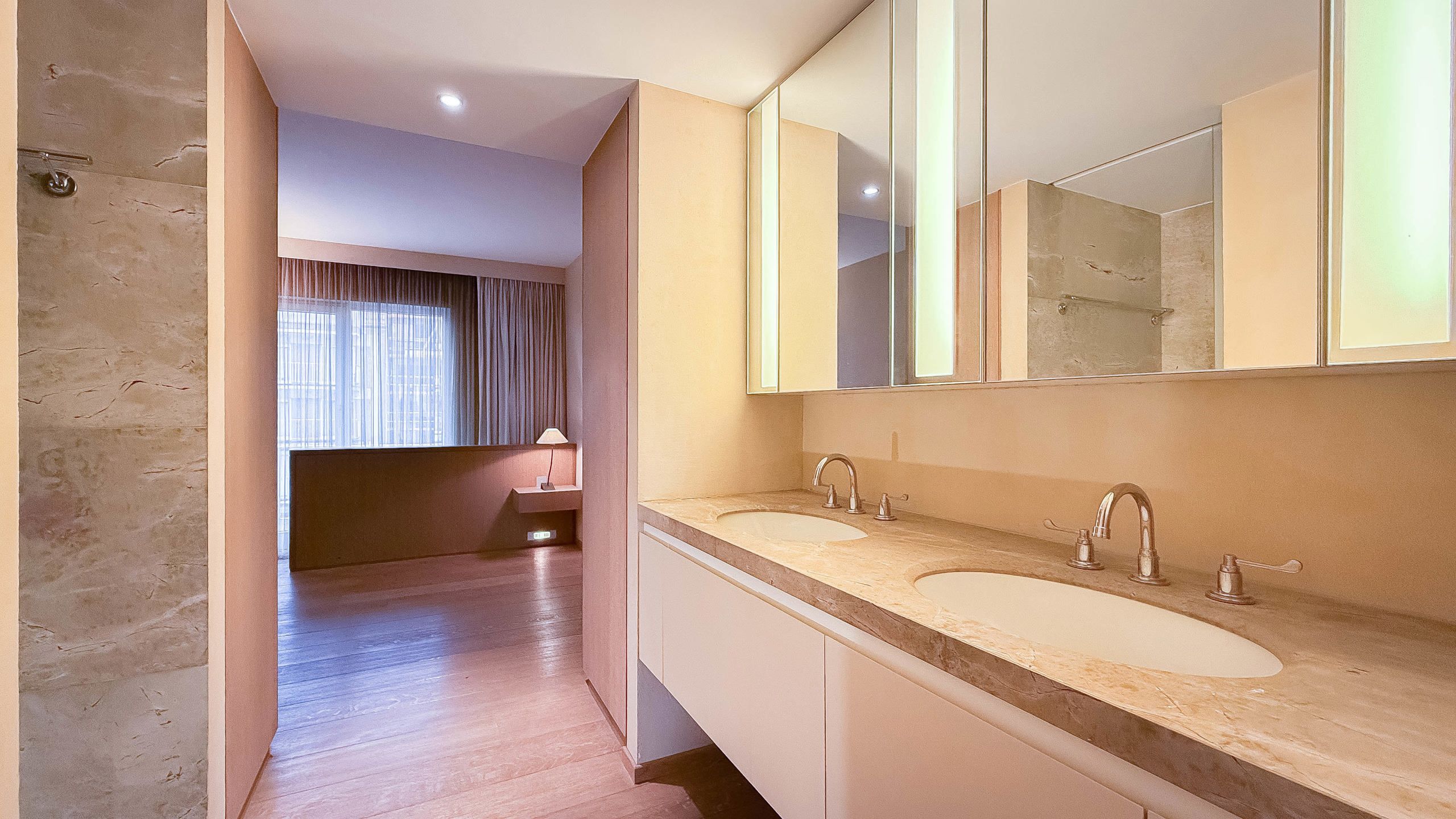 Exclusief appartement op de Zeedijk in Het Zoute... foto 9