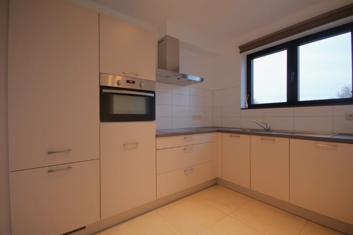 Mooi appartement met 3 slaapkamers op een aantrekkelijke locatie! foto 16