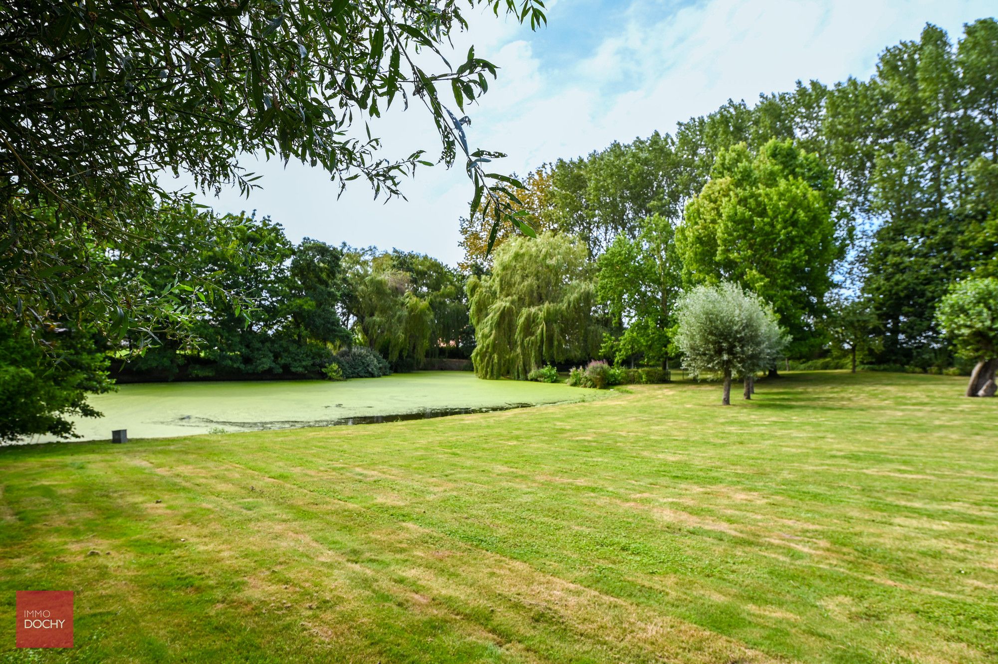 Ruim landhuis in prachtig domein van ca. 2ha foto 10