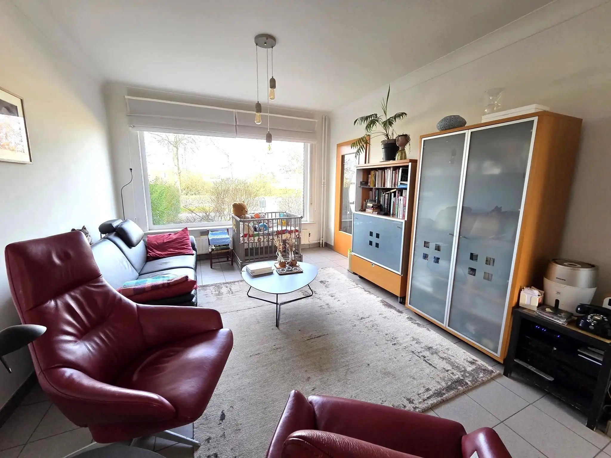 Ruime halfopen gezinswoning met 5 slaapkamers, grote tuin en garage in Eppegem foto 3