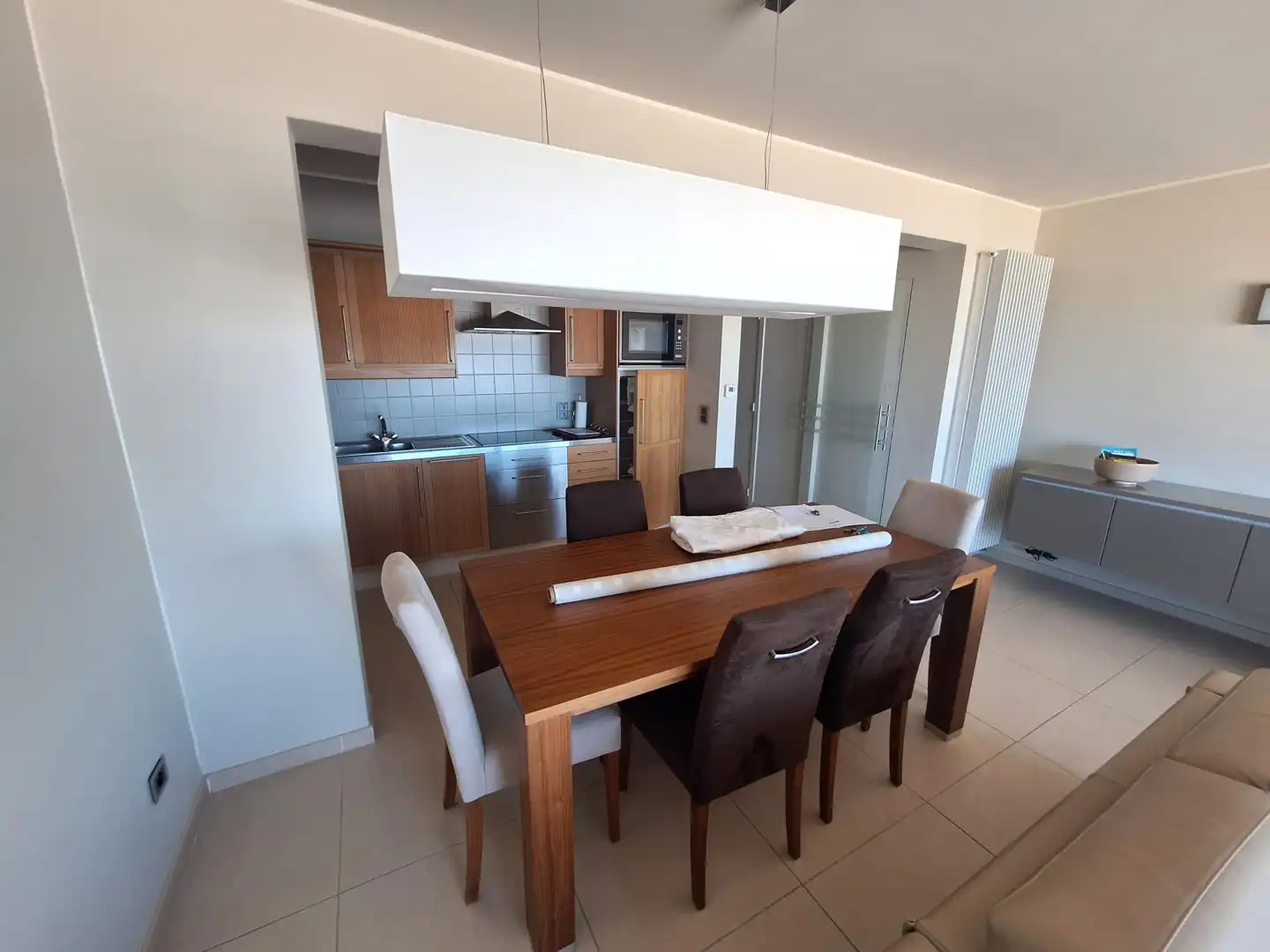 Licht gemeubelde appartement met één slaapkamer foto 6